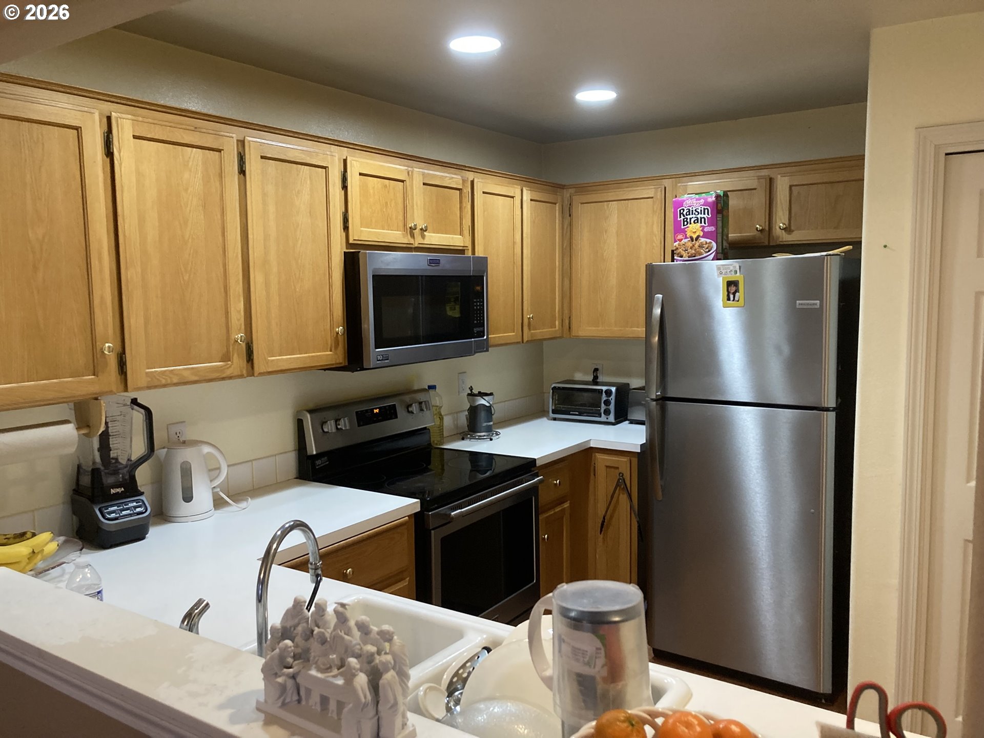 2499 N Holladay St Property Photo 4
