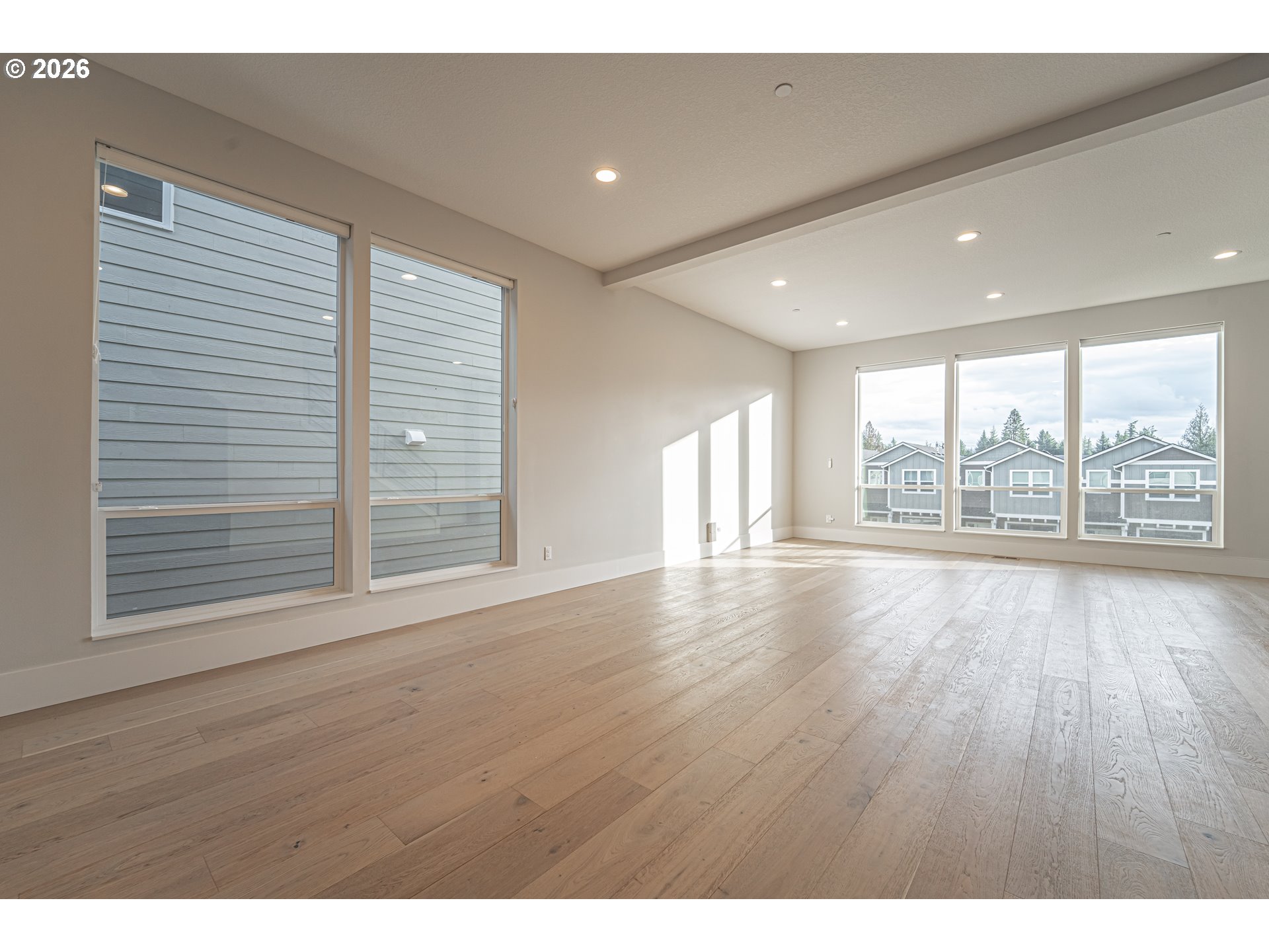 2375 N R St Property Photo 14