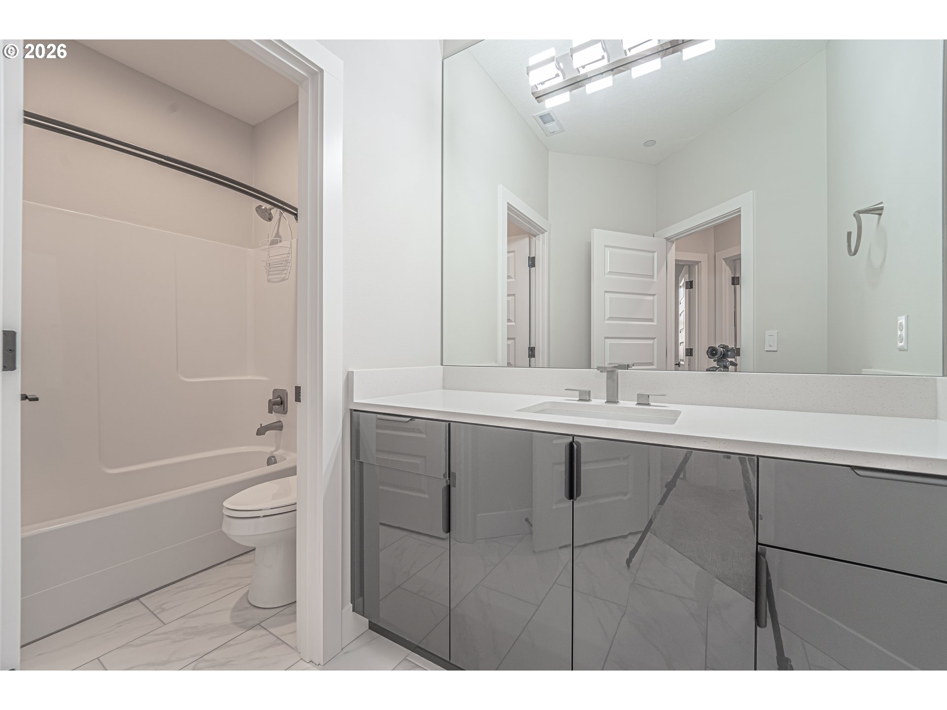 2375 N R St Property Photo 26