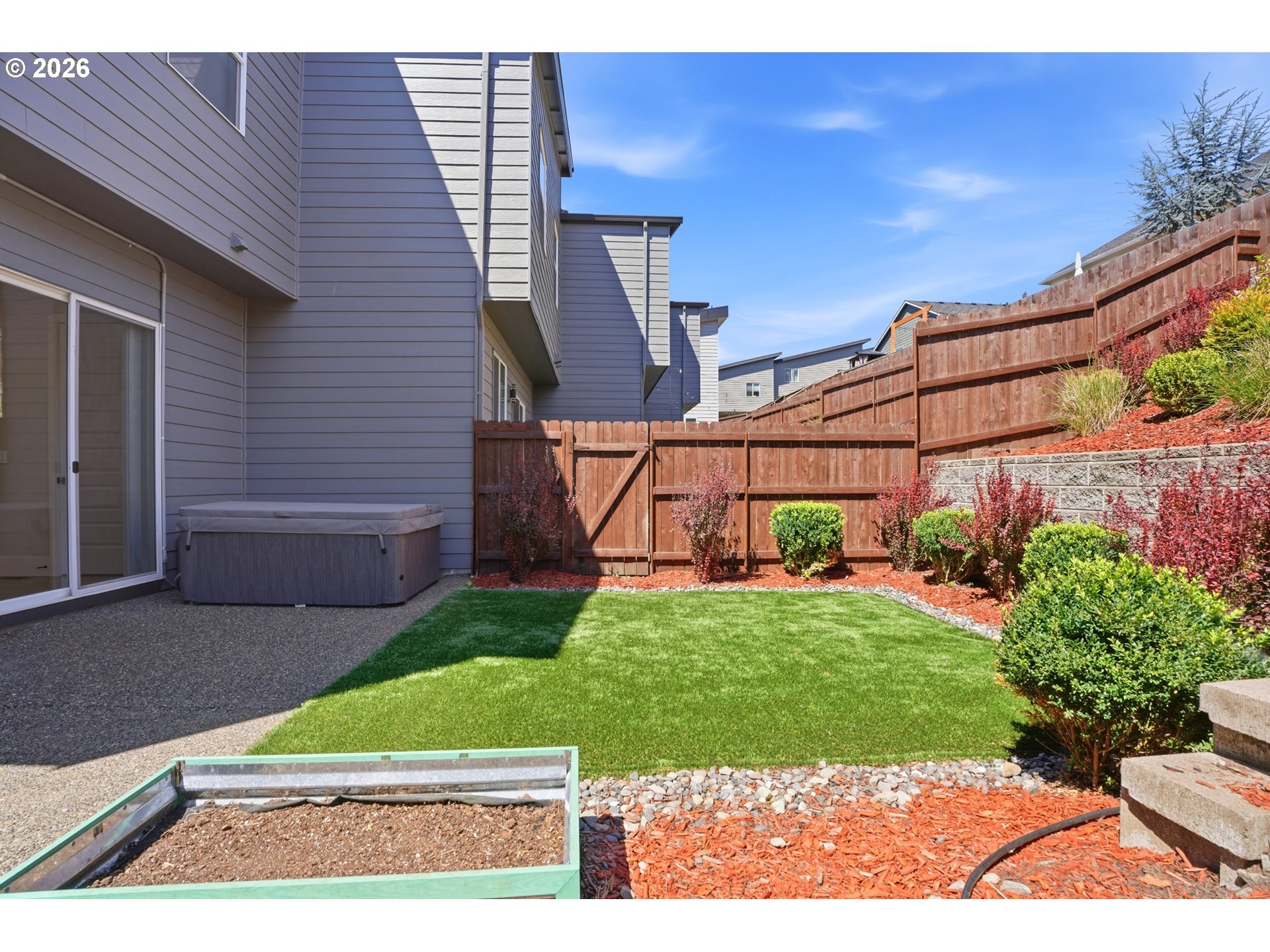 2375 N R St Property Photo 33
