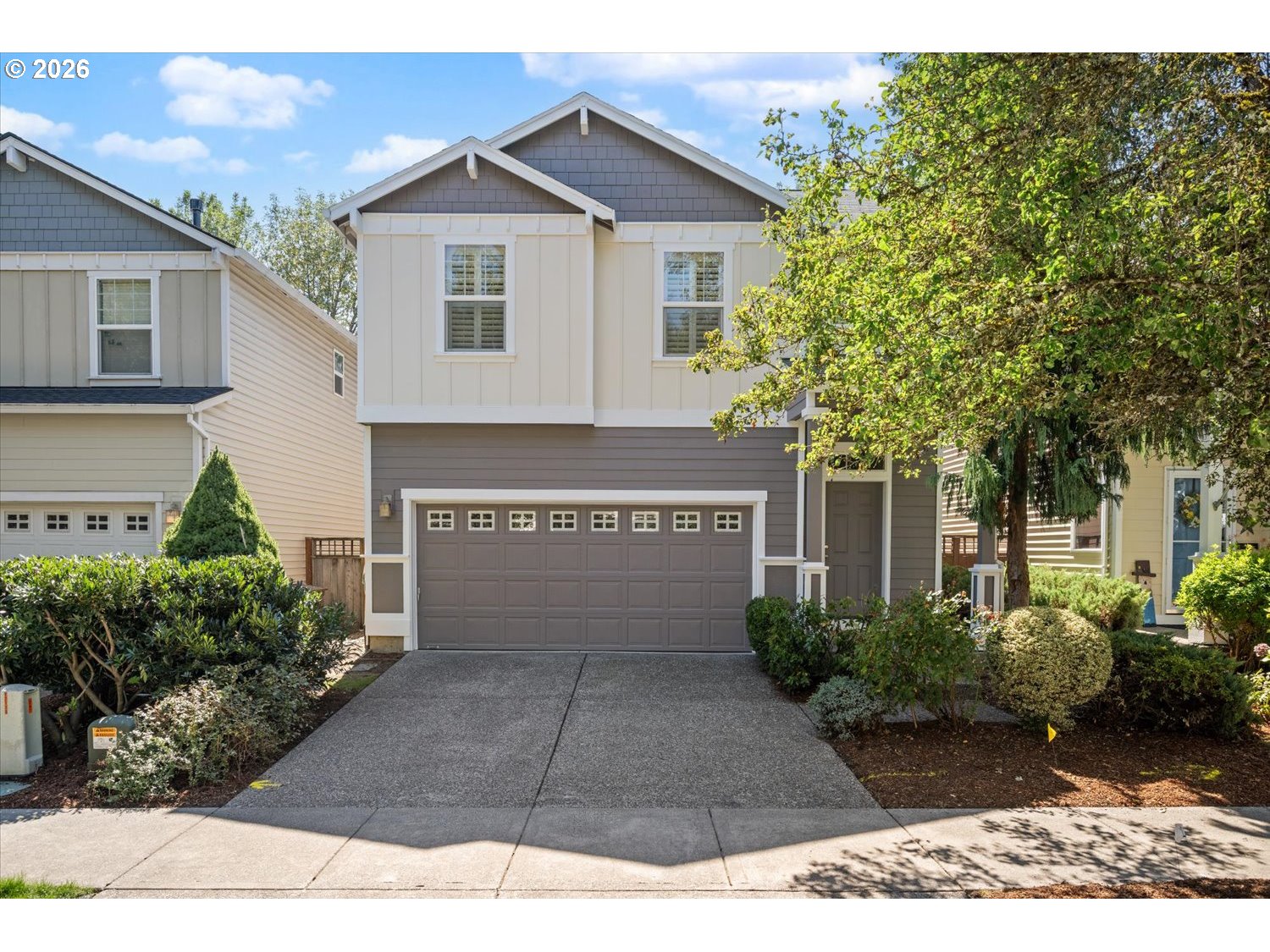 5648 Ne Caddis Dr Property Photo 1