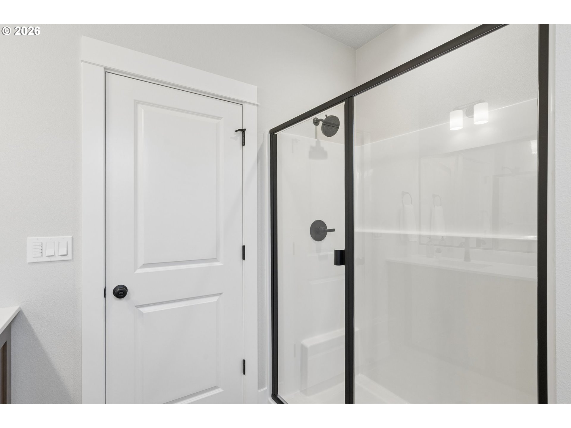 4465 E Willakenzie St Property Photo 18