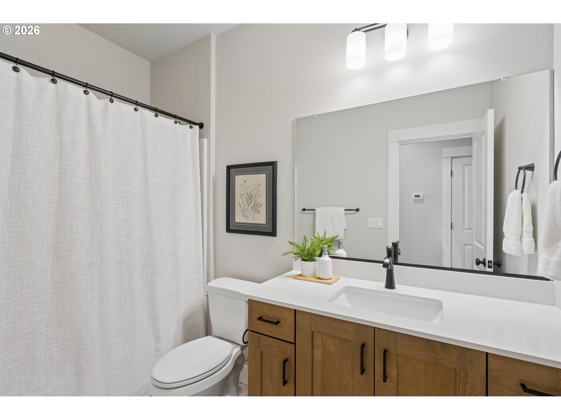 4465 E Willakenzie St Property Photo 22