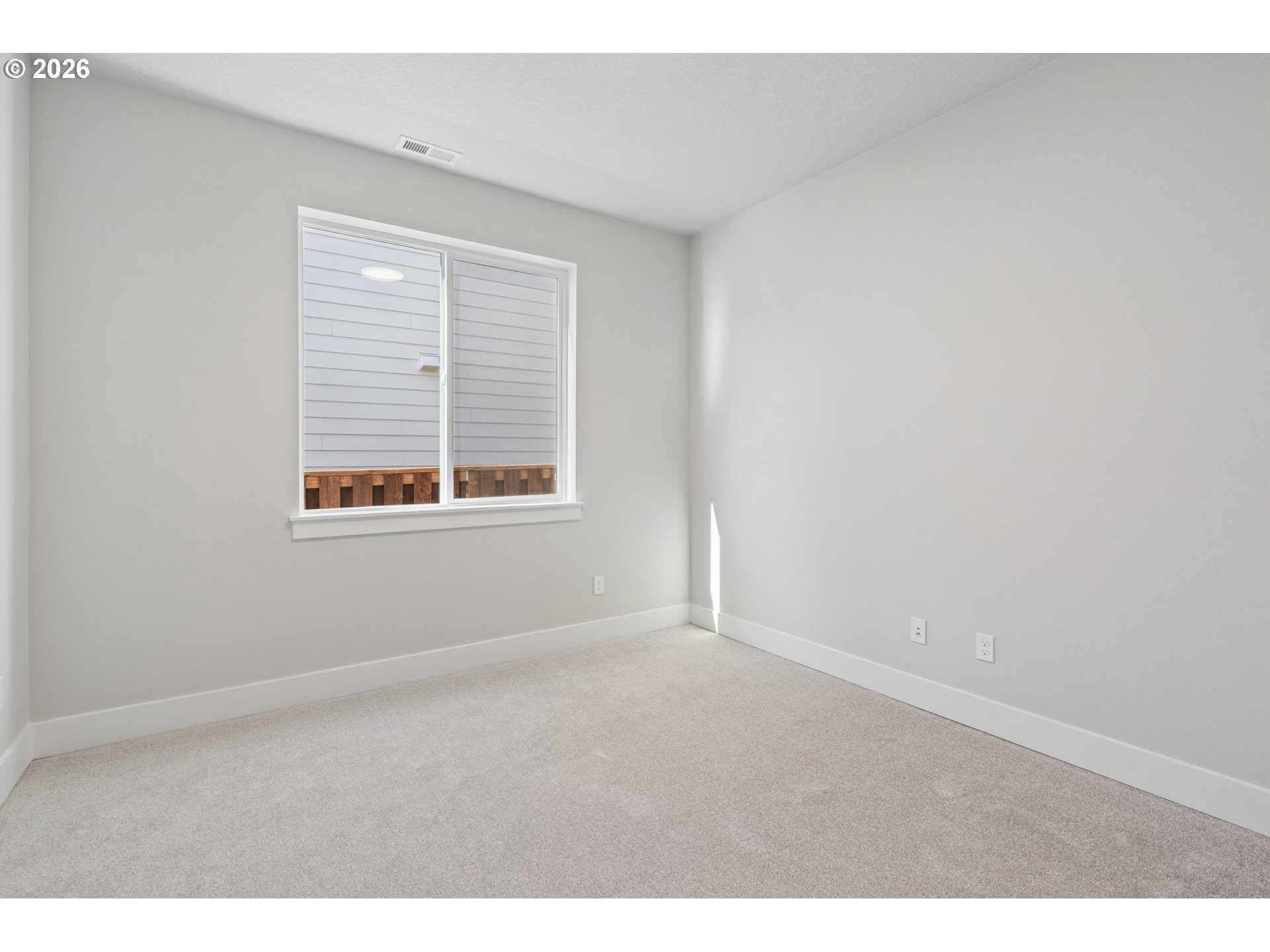 4465 E Willakenzie St Property Photo 23