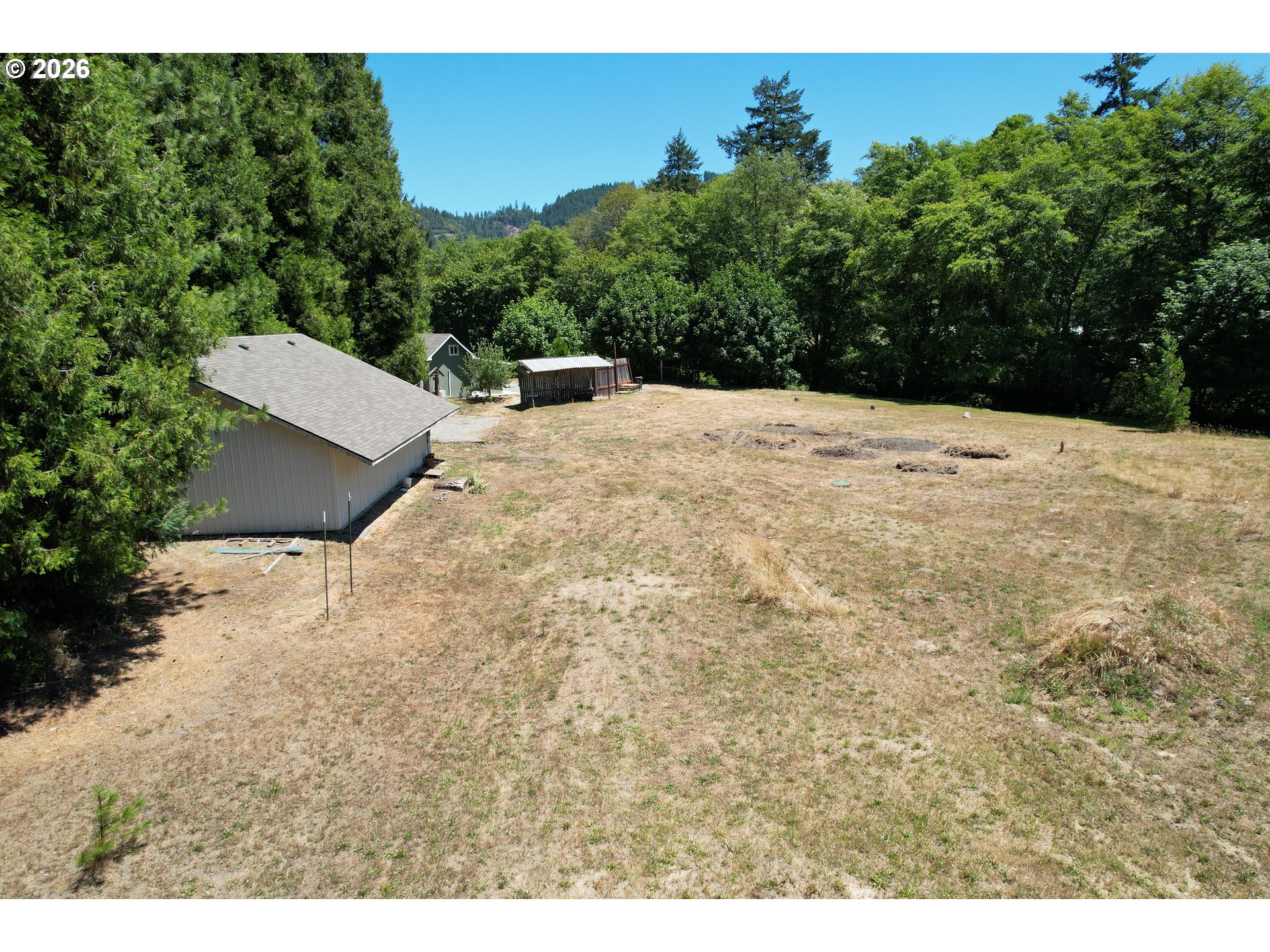 1545 Upper Cow Creek Rd Property Photo 14