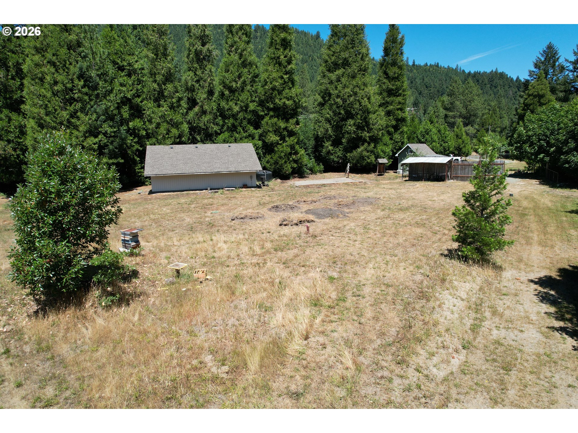 1545 Upper Cow Creek Rd Property Photo 16