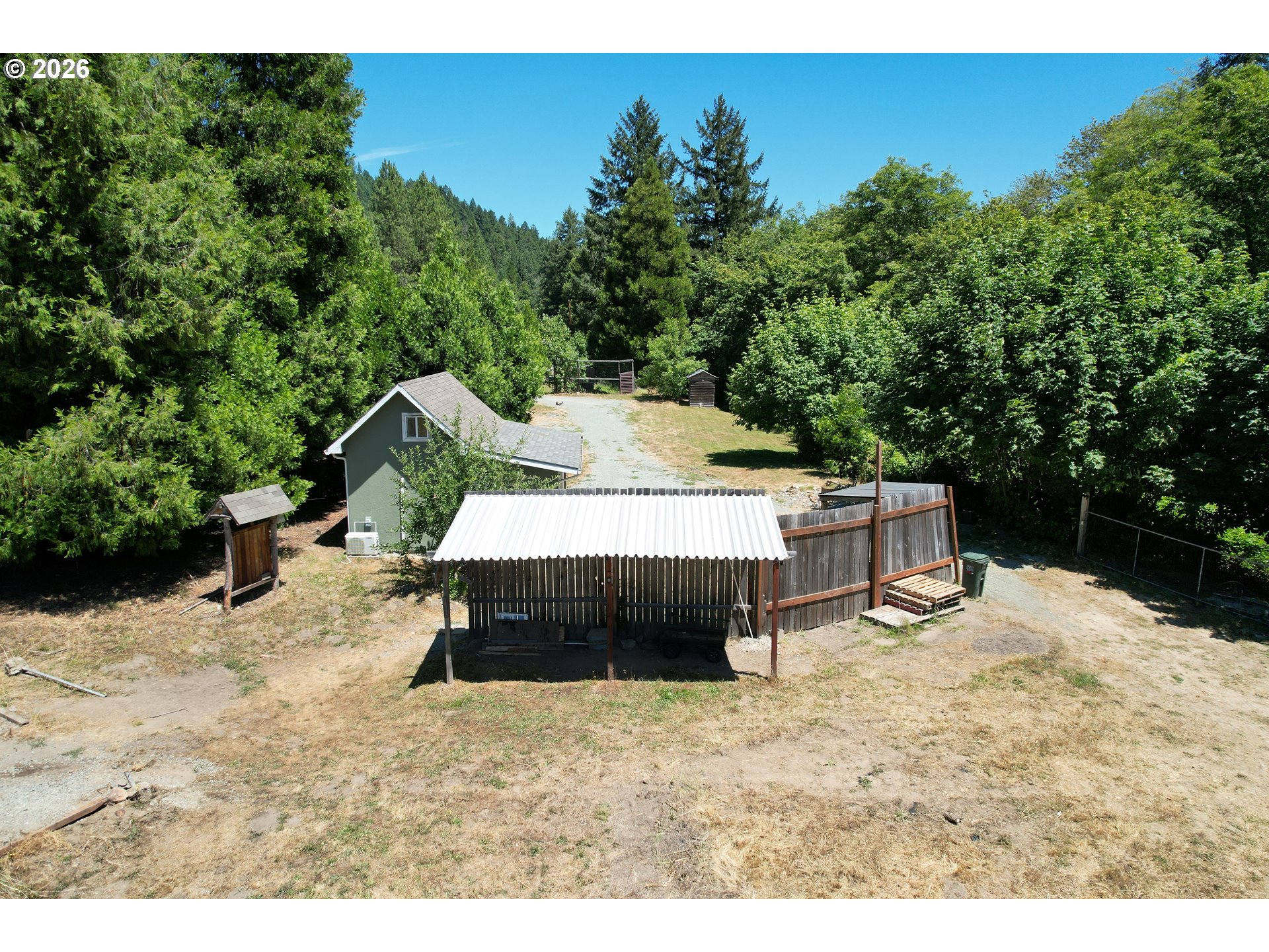 1545 Upper Cow Creek Rd Property Photo 30