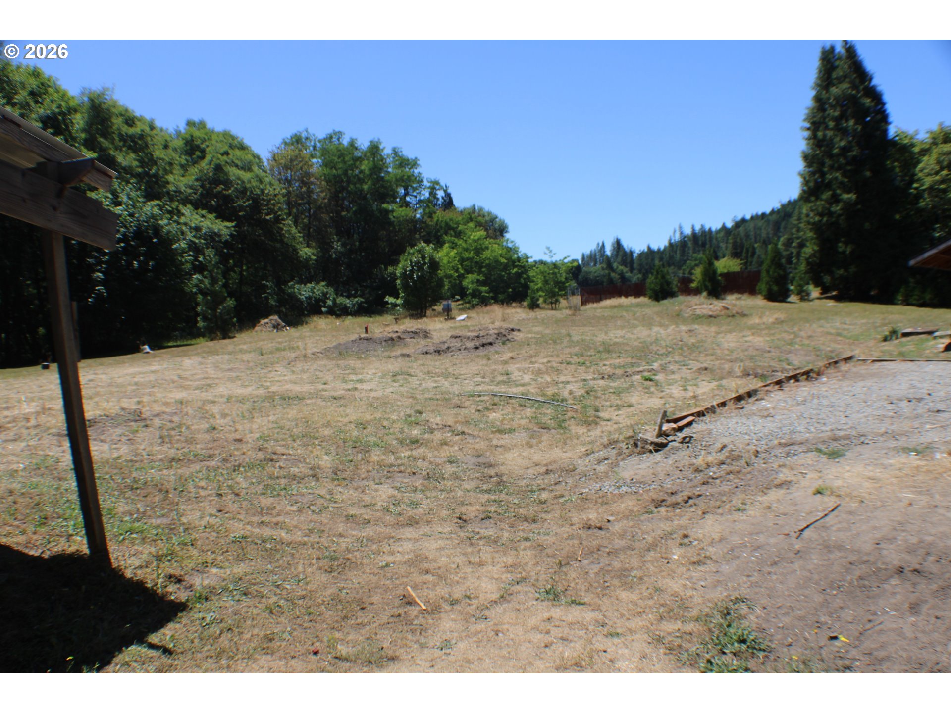 1545 Upper Cow Creek Rd Property Photo 34