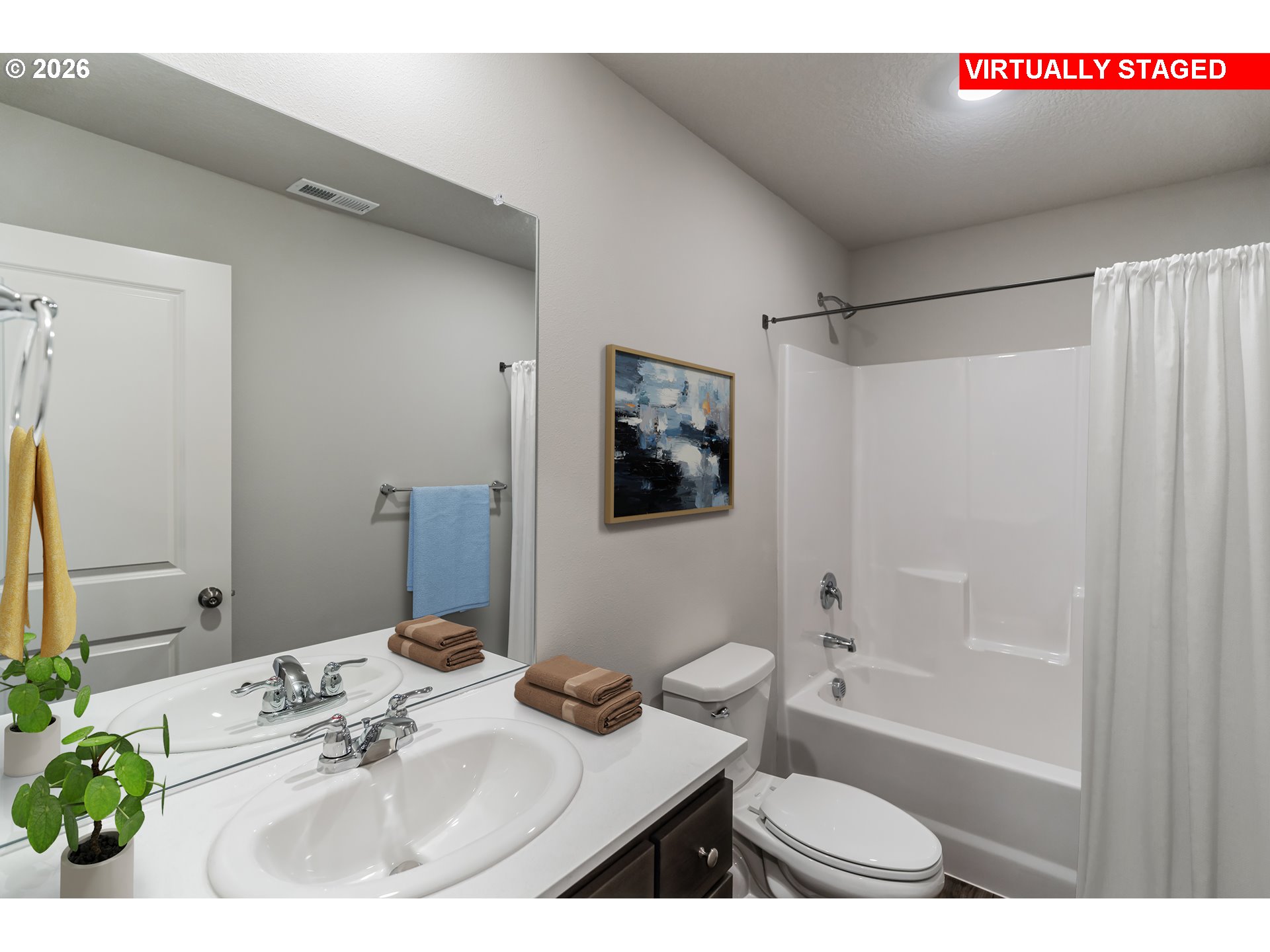 5773 Bainbridge St Property Photo 6