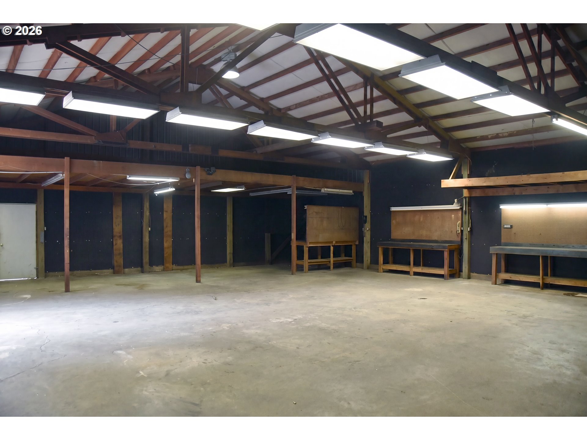 21090 Nw Dairy Creek Rd Property Photo 13
