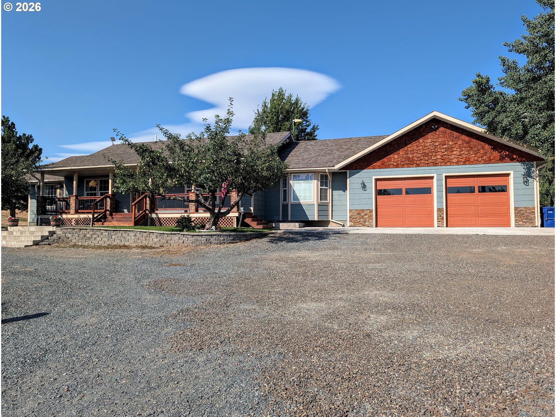 64463 Wolf Creek Ln Property Photo 1