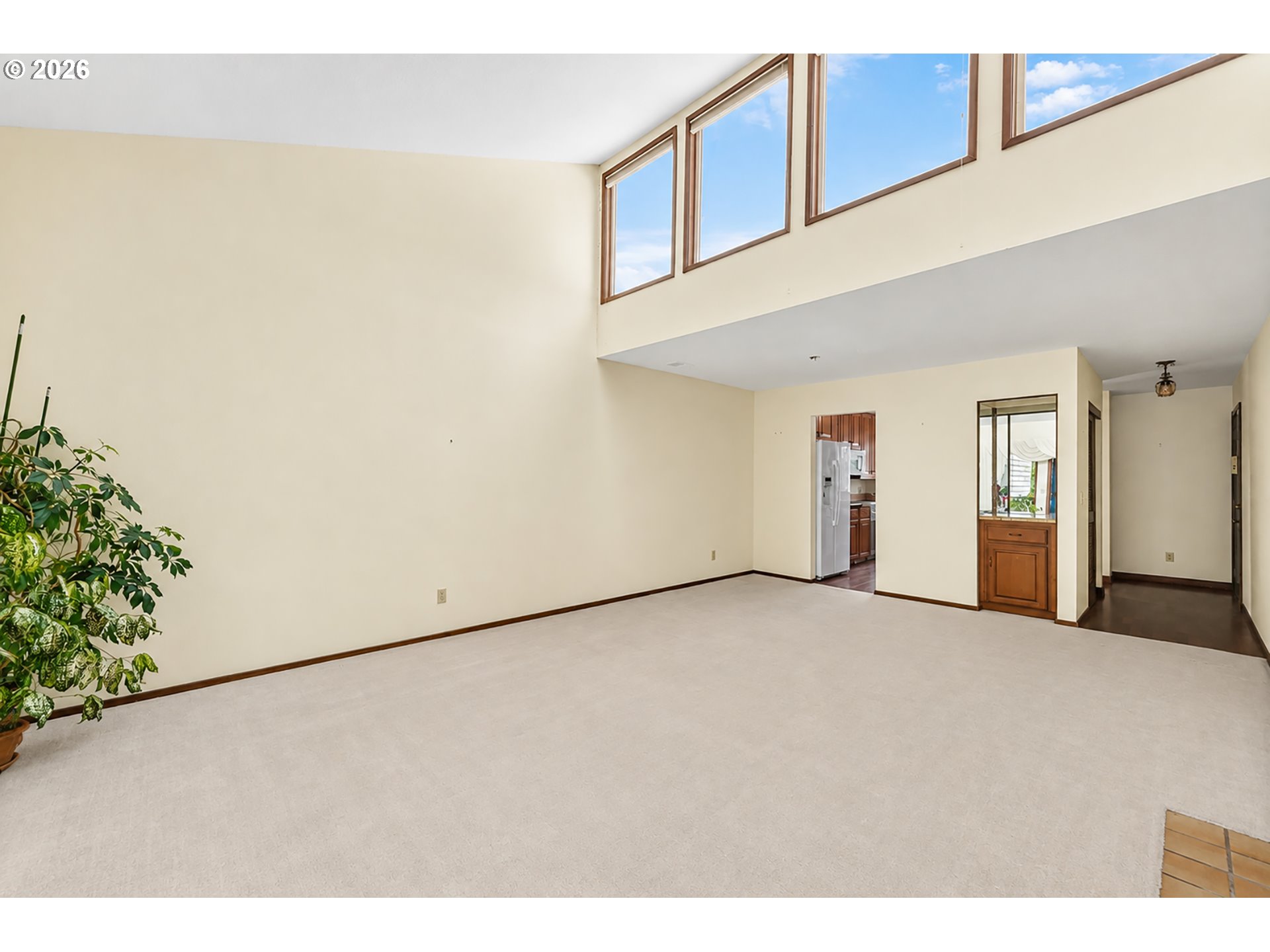 7577 N Edgewater Ave Property Photo 11