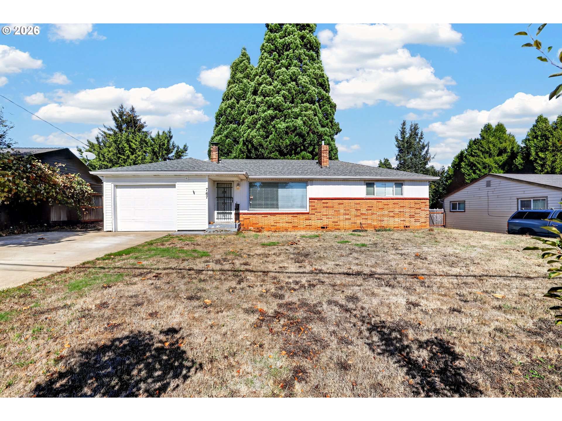 767 S BROWNING AVE Property Photo 1