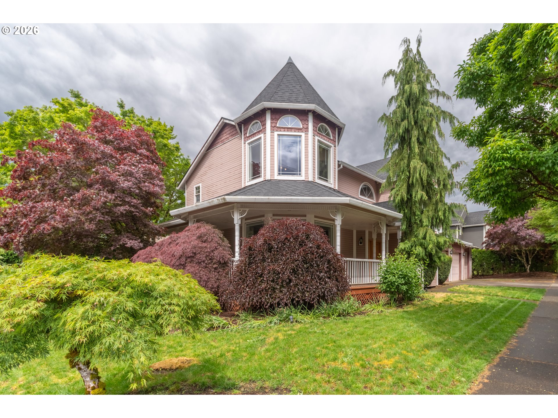 39475 HOOD ST Property Photo 1