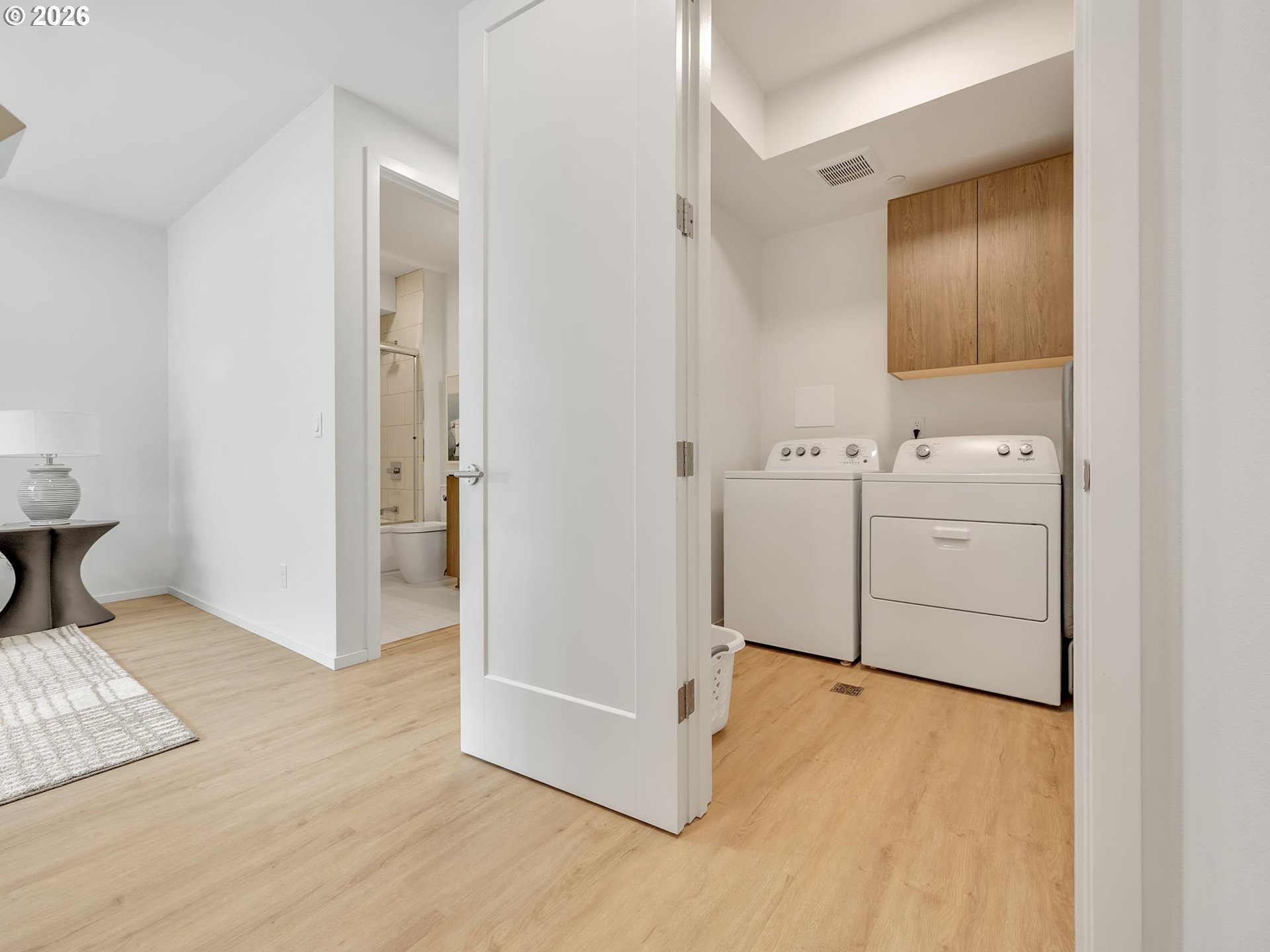 321 S Prom B Property Photo 6