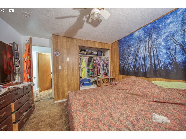 2125 Elm Ave Property Photo 9