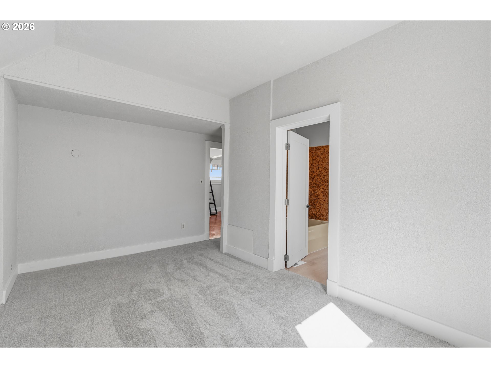 1020 Sw E Ave Property Photo 20