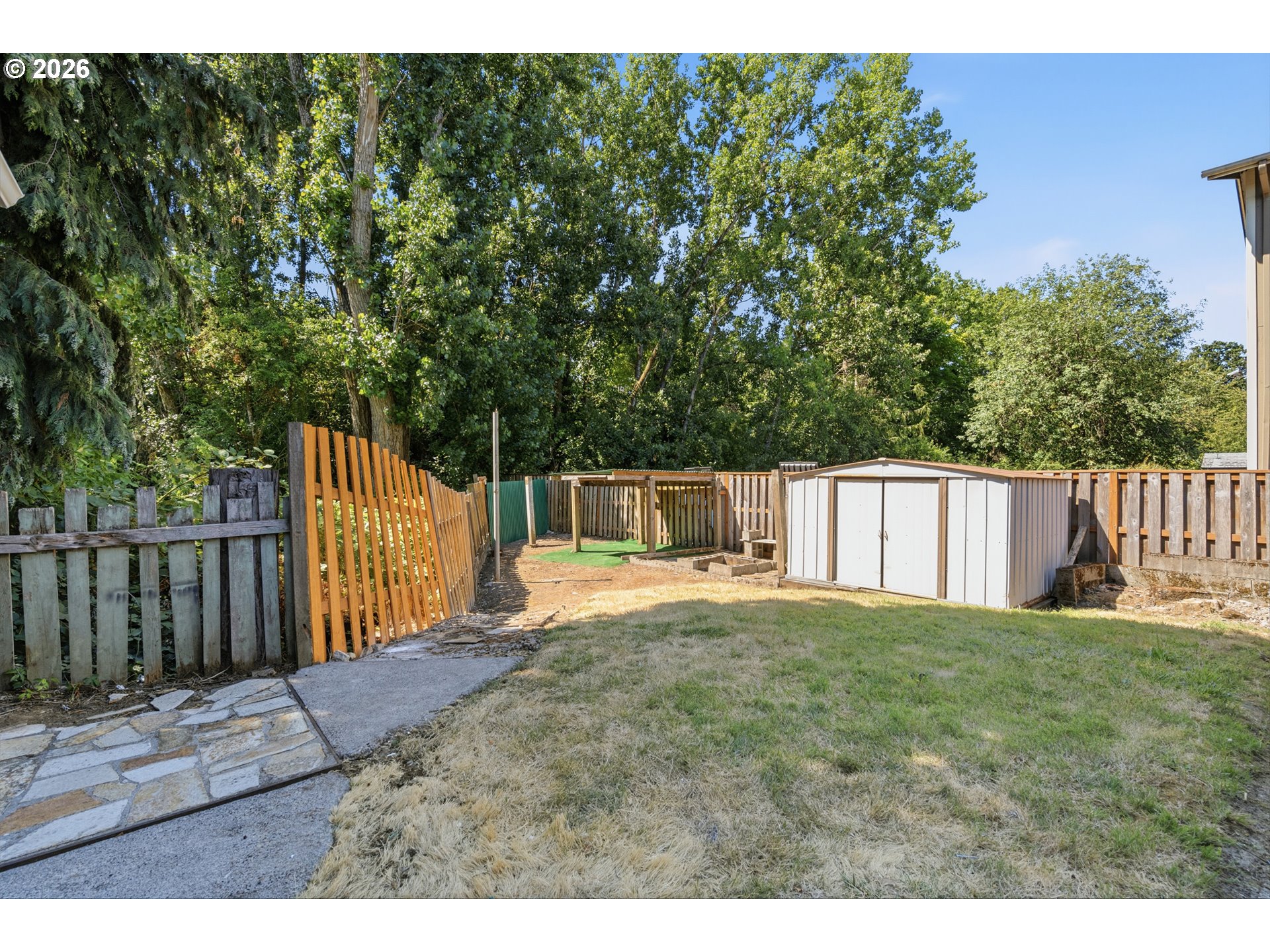 1020 Sw E Ave Property Photo 31
