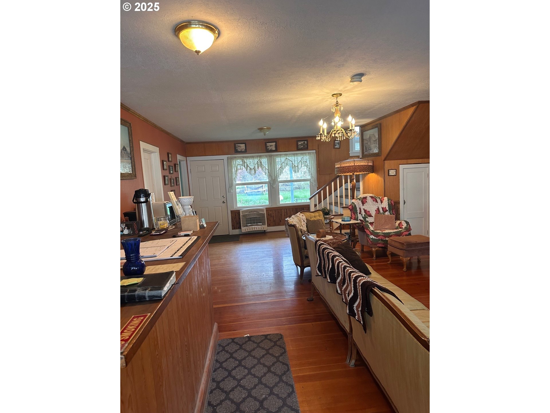 104 E Main St Property Photo 26