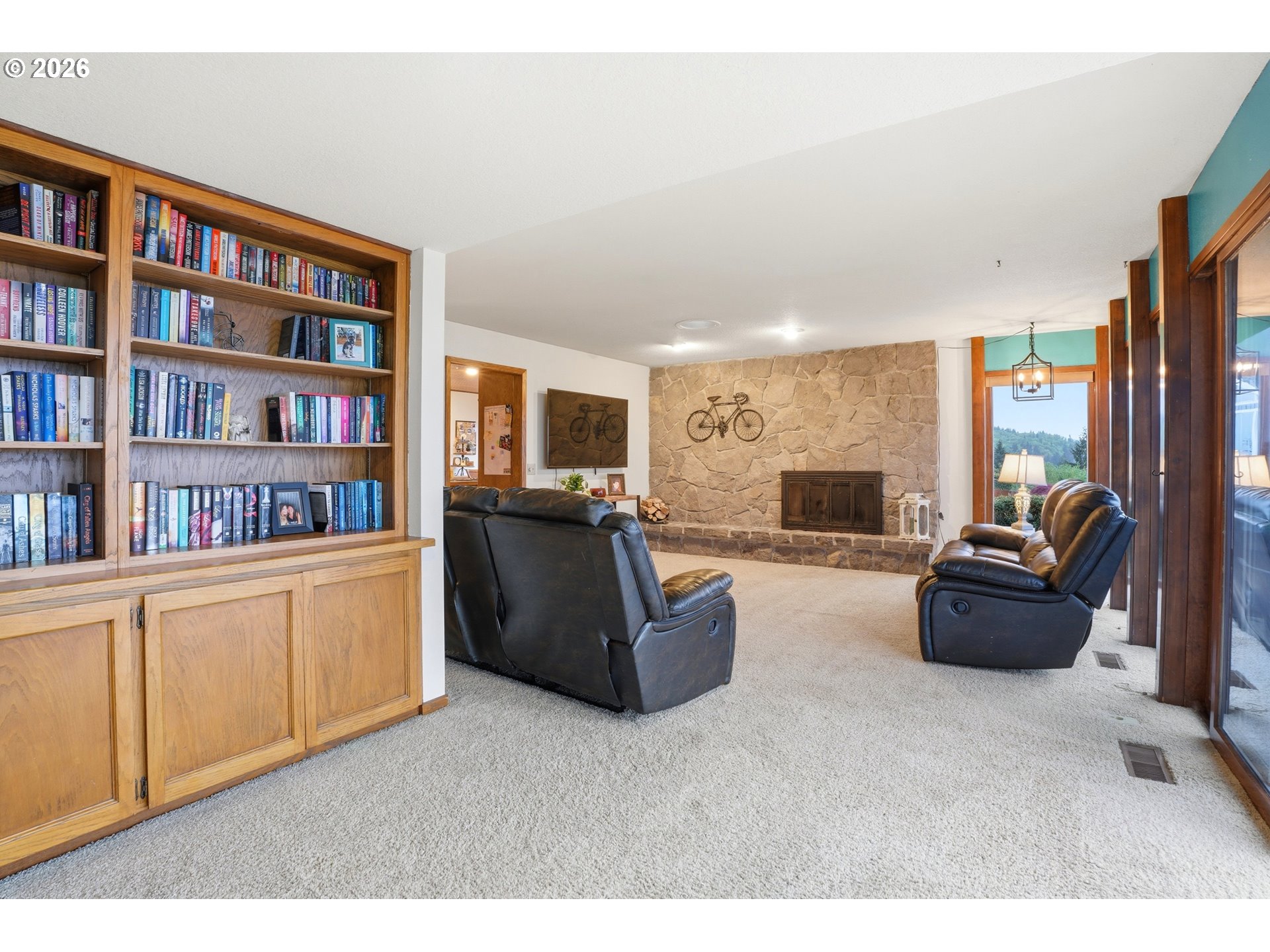 29885 Riverview Dr Property Photo 10