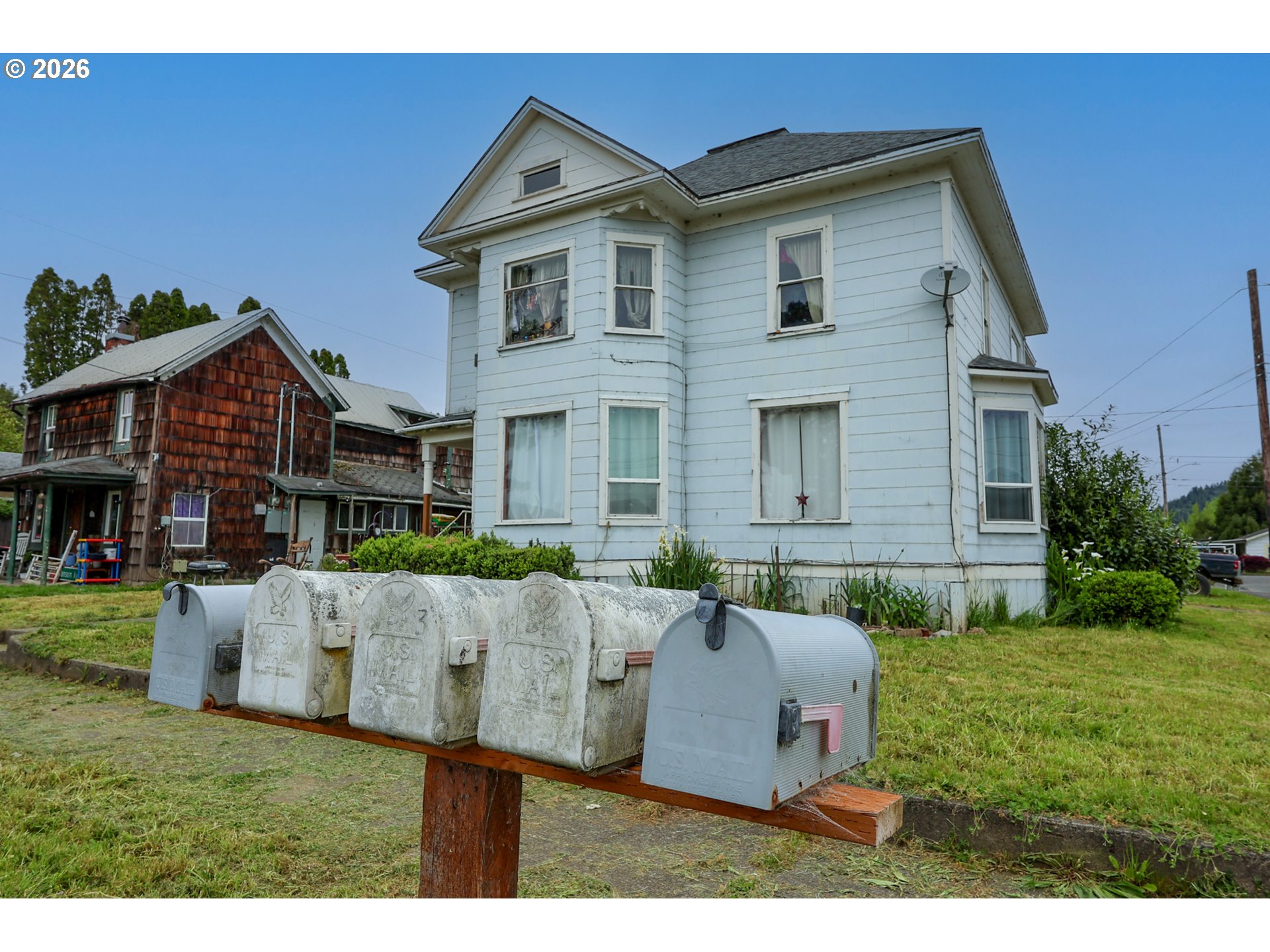 131 Ash St Property Photo 24