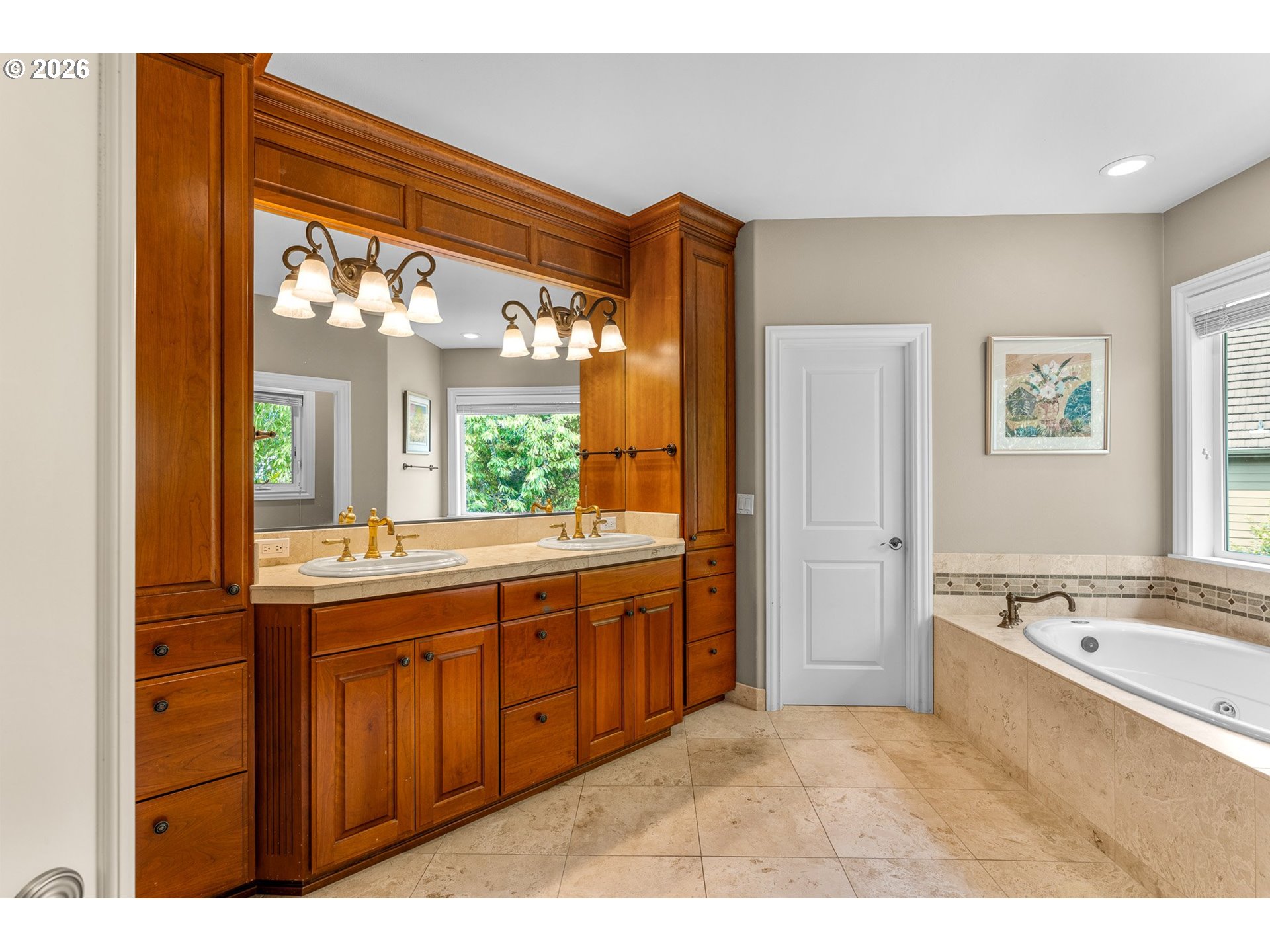 3918 Northhampton Ct Property Photo 24