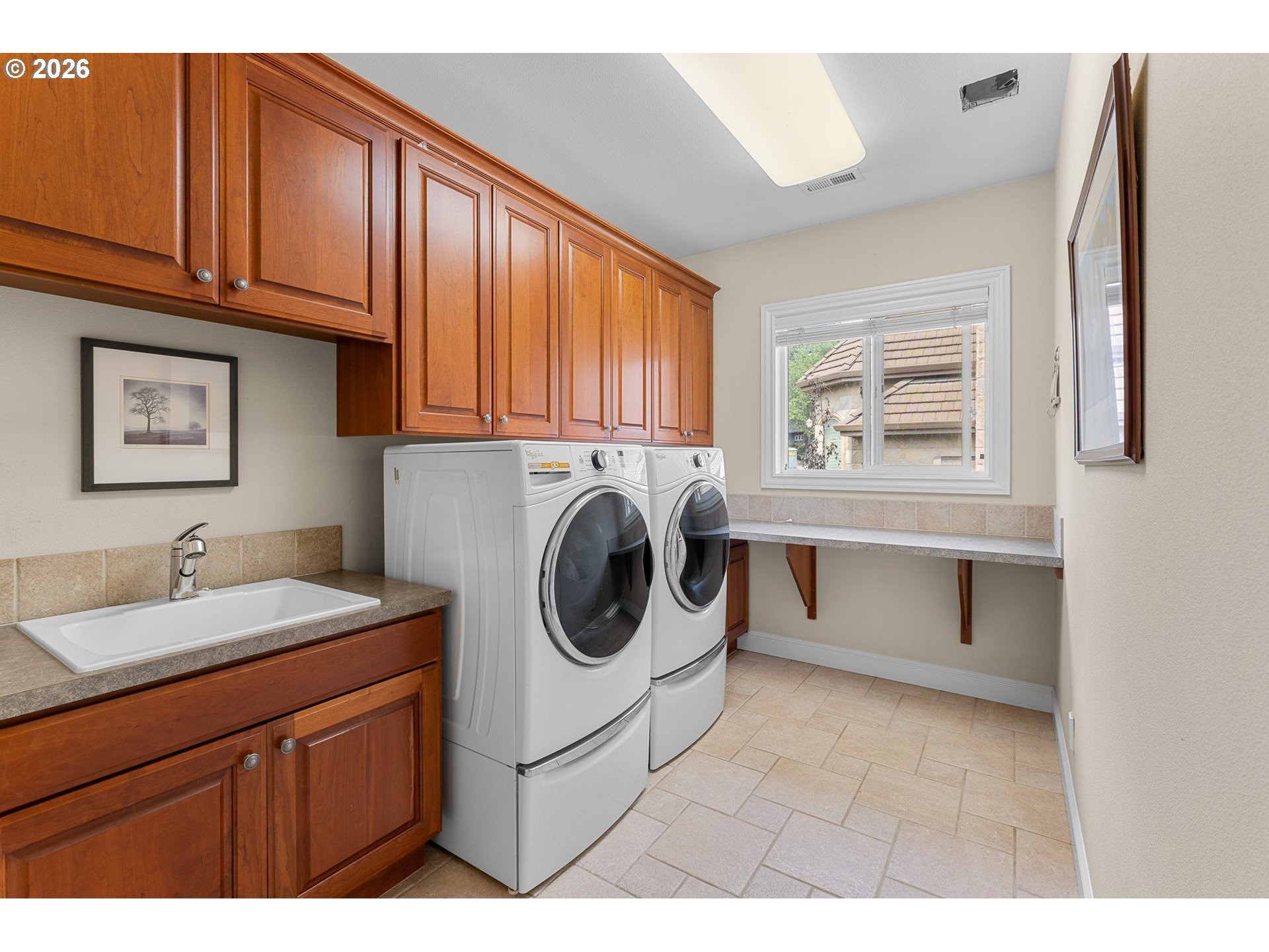 3918 Northhampton Ct Property Photo 40