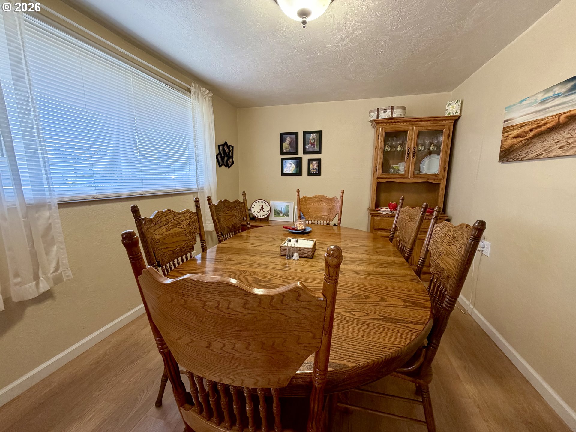 964 Michigan Ave Property Photo 8