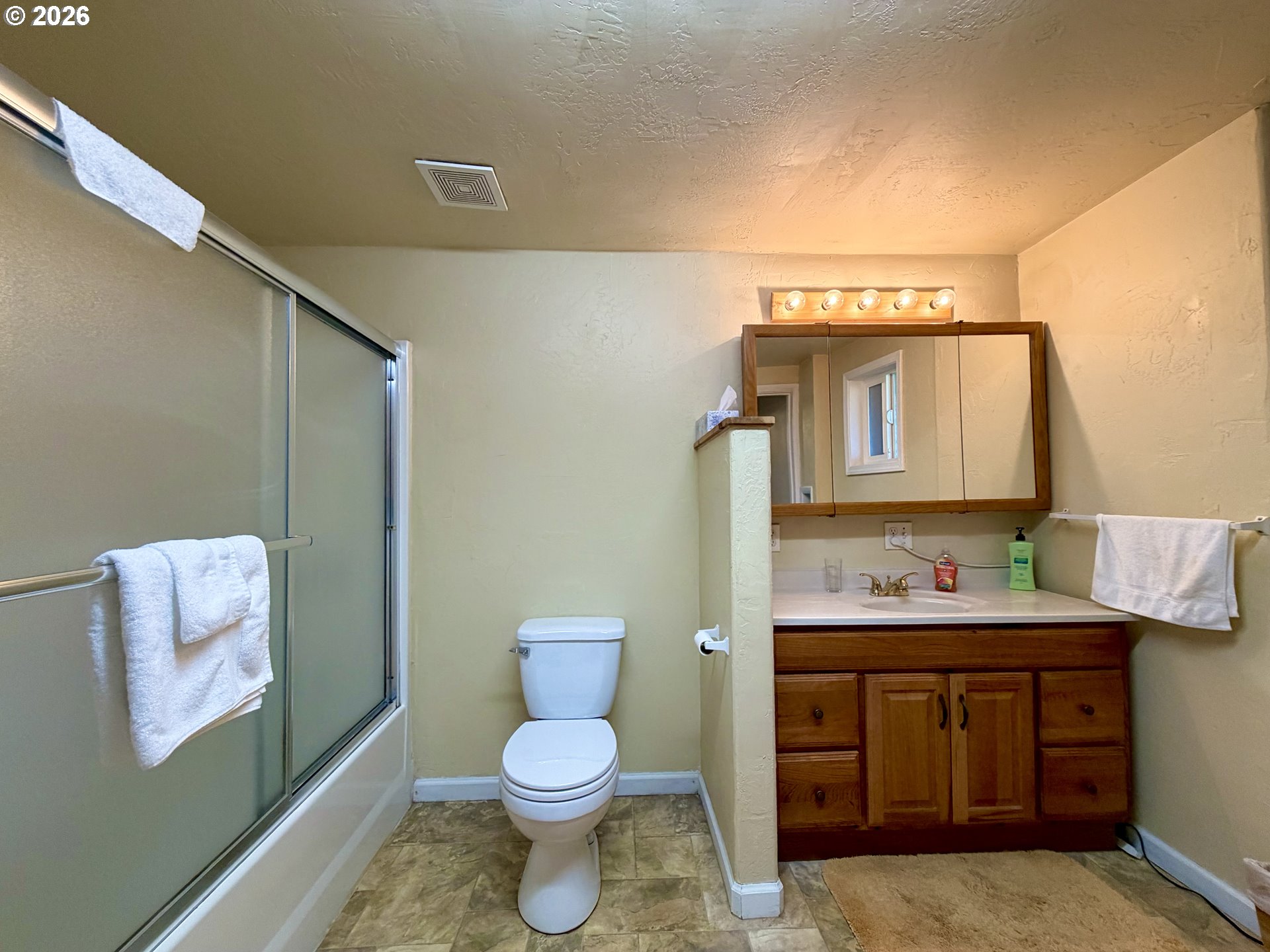 964 Michigan Ave Property Photo 23