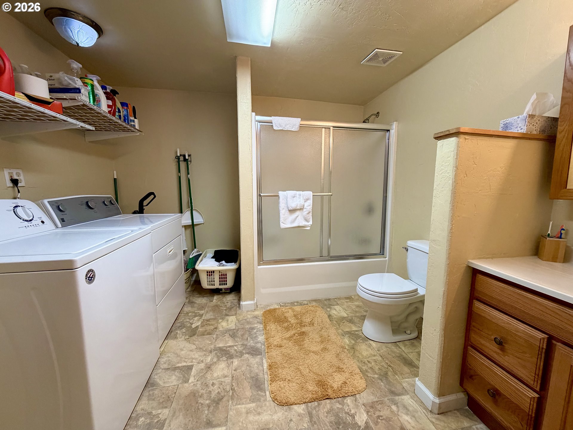 964 Michigan Ave Property Photo 24