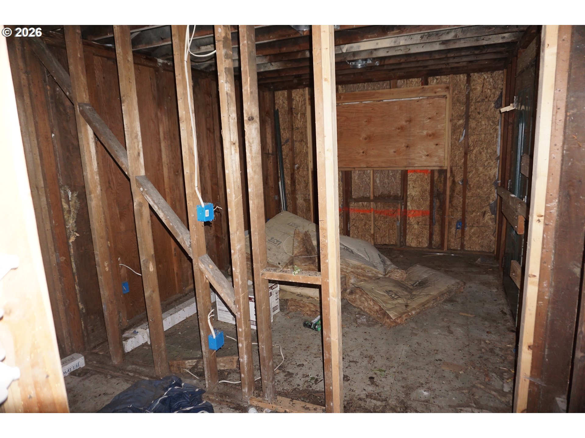 1530 E 16th Pl Property Photo 13