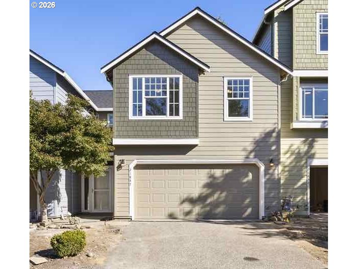 21847 NE HEARTWOOD CIR Property Photo 1