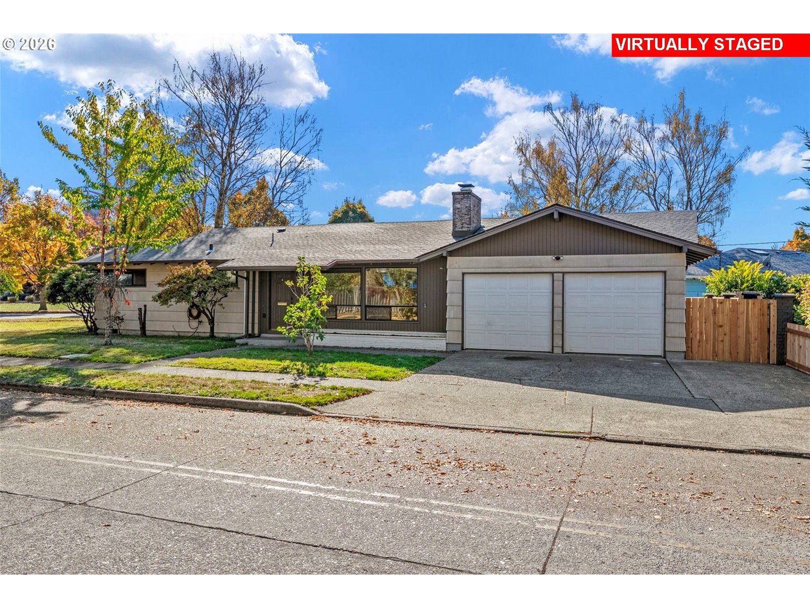 2611 Fir St Property Photo 5