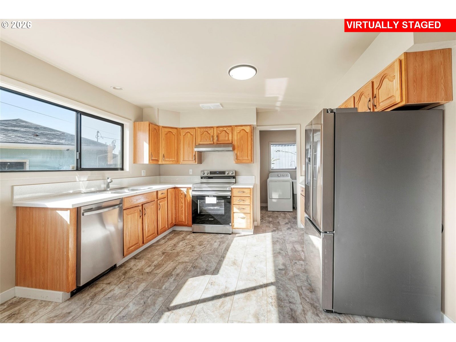 2611 Fir St Property Photo 10