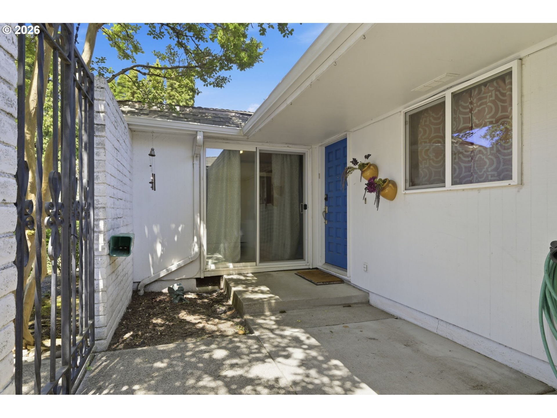 1665 Adkins St Property Photo 7