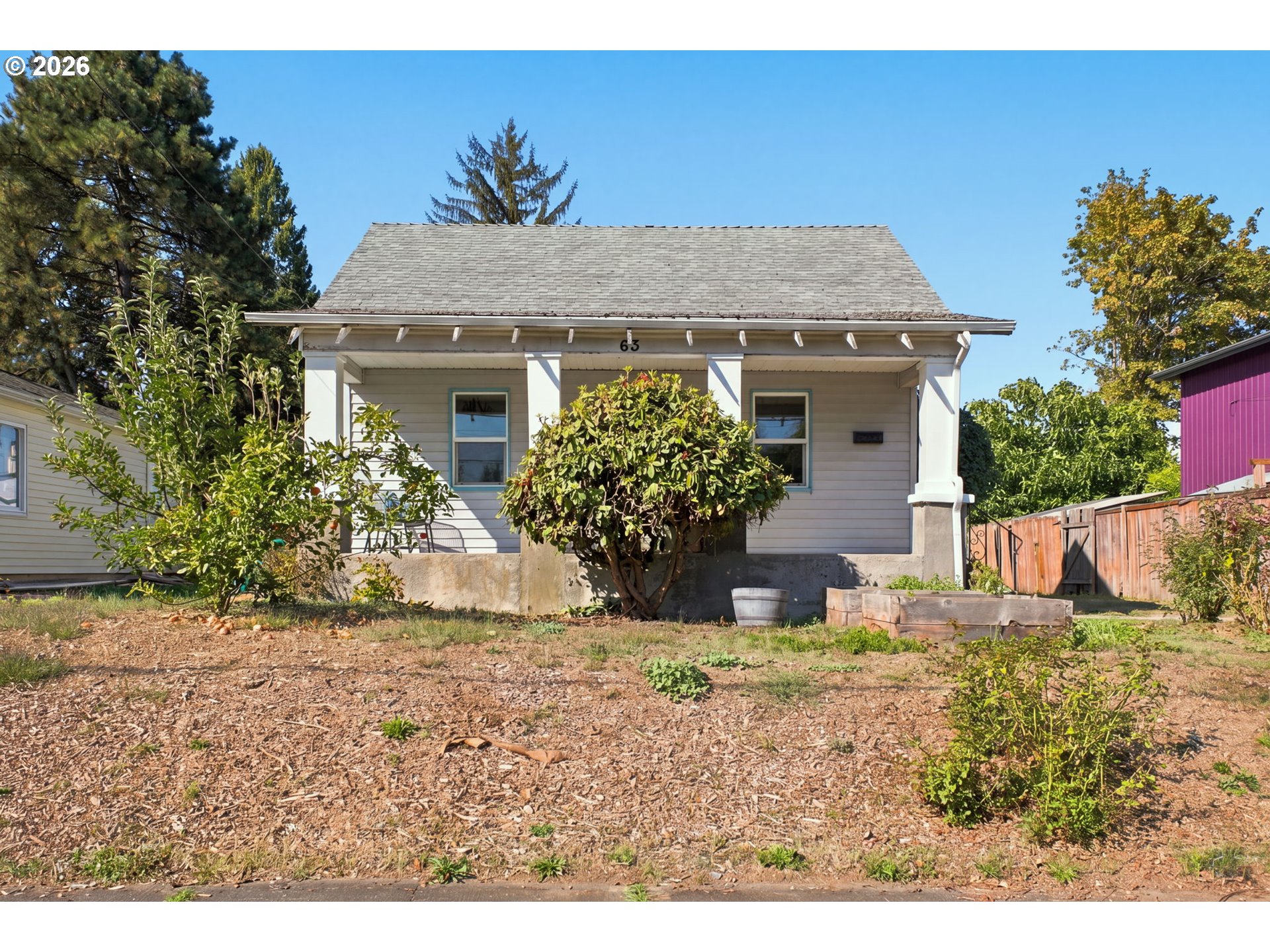 63 Ne Baldwin St Property Photo 1