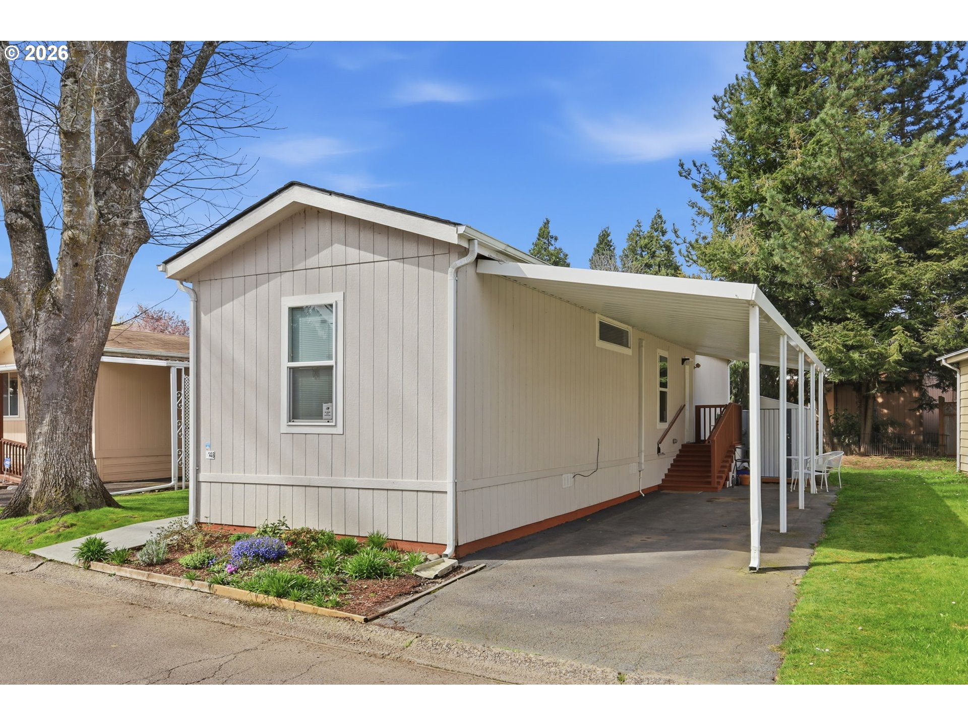 1475 Green Acres Rd 148 Property Photo 2