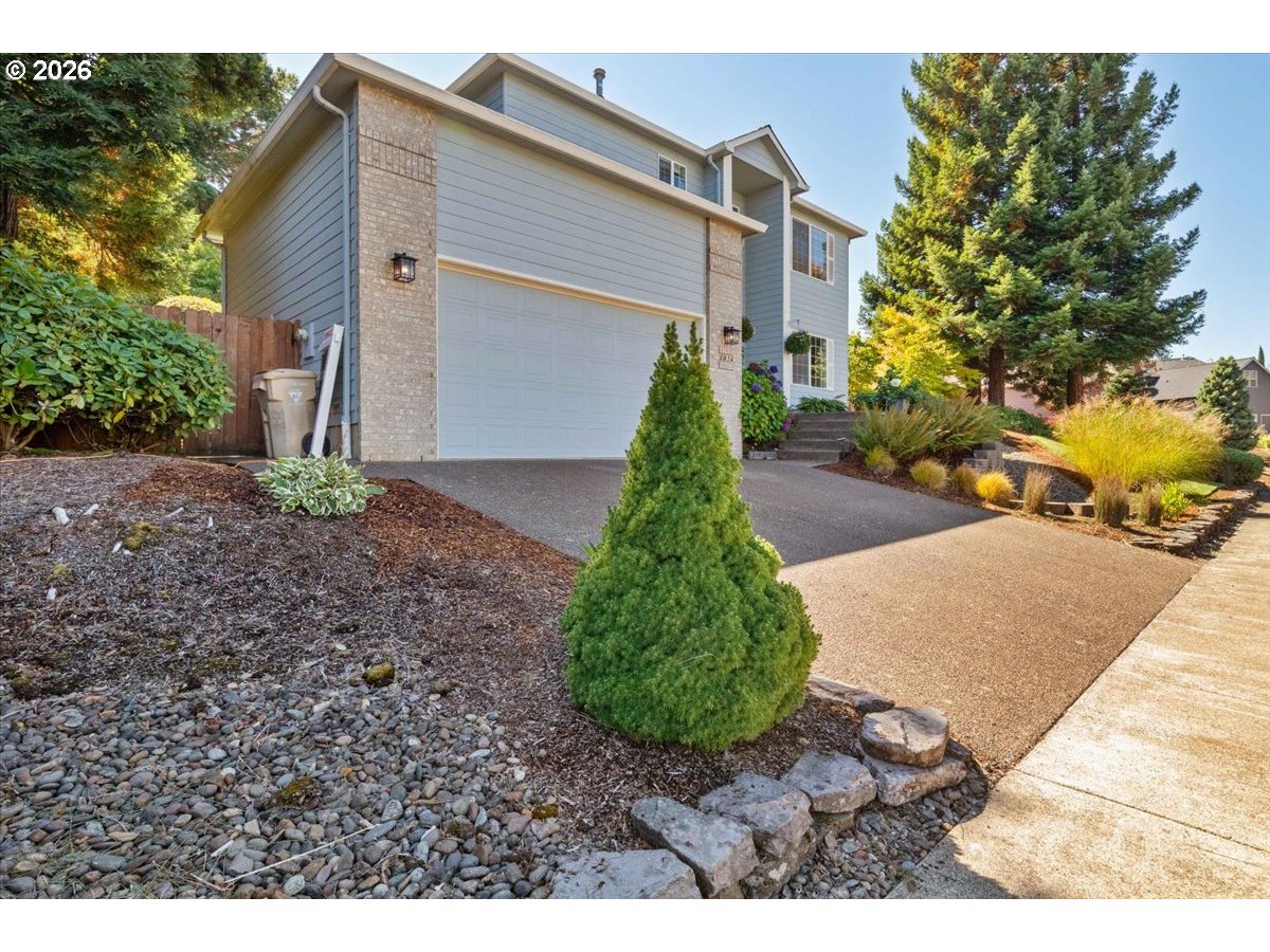 1824 Nw Olivia Cir Property Photo 3
