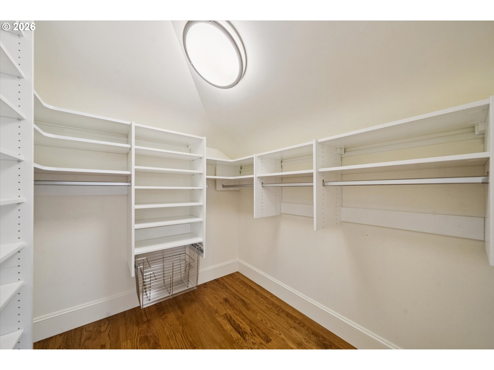 2475 Nw Northrup St Property Photo 25