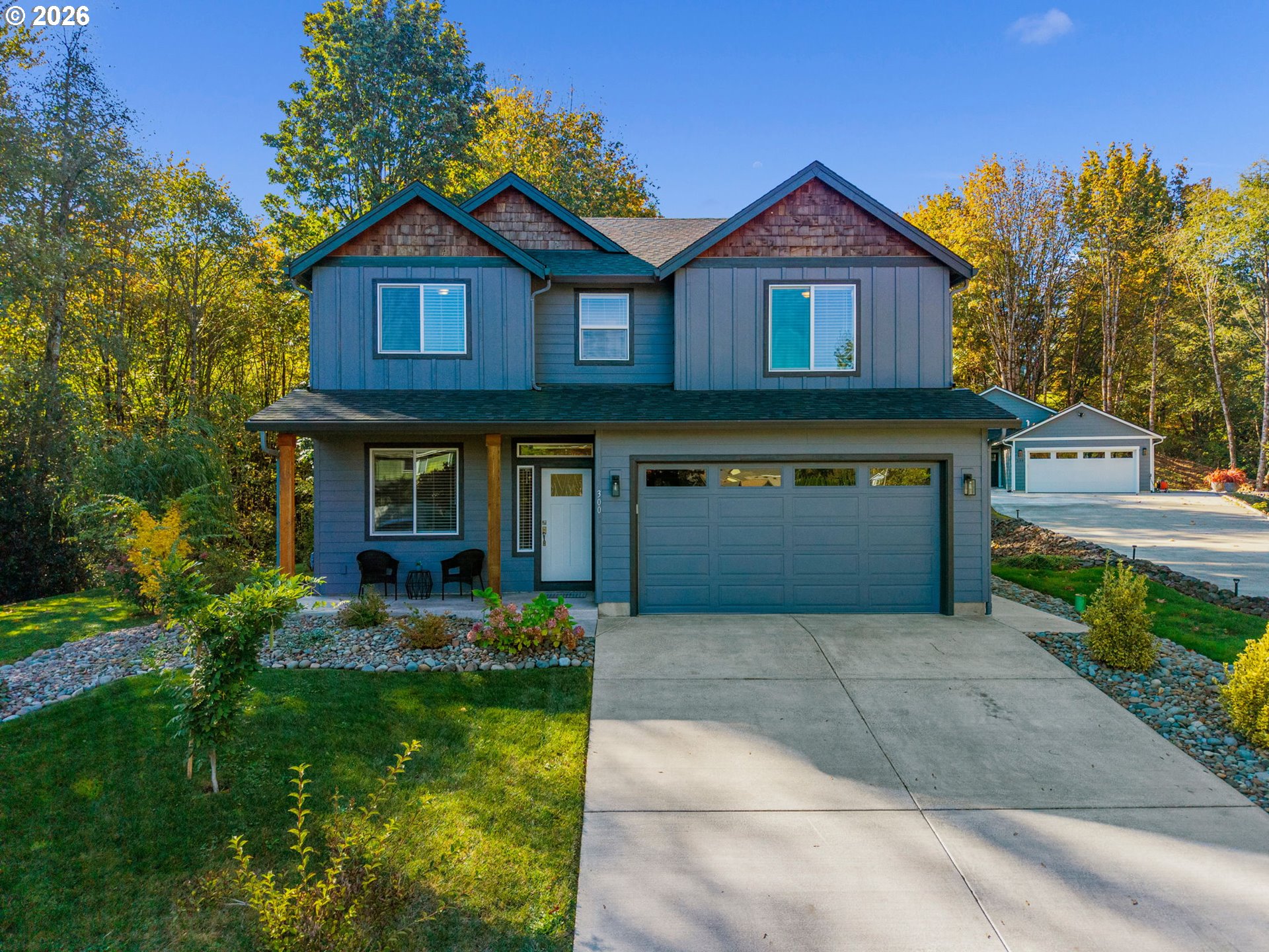 300 Shoreview Dr Property Photo 1