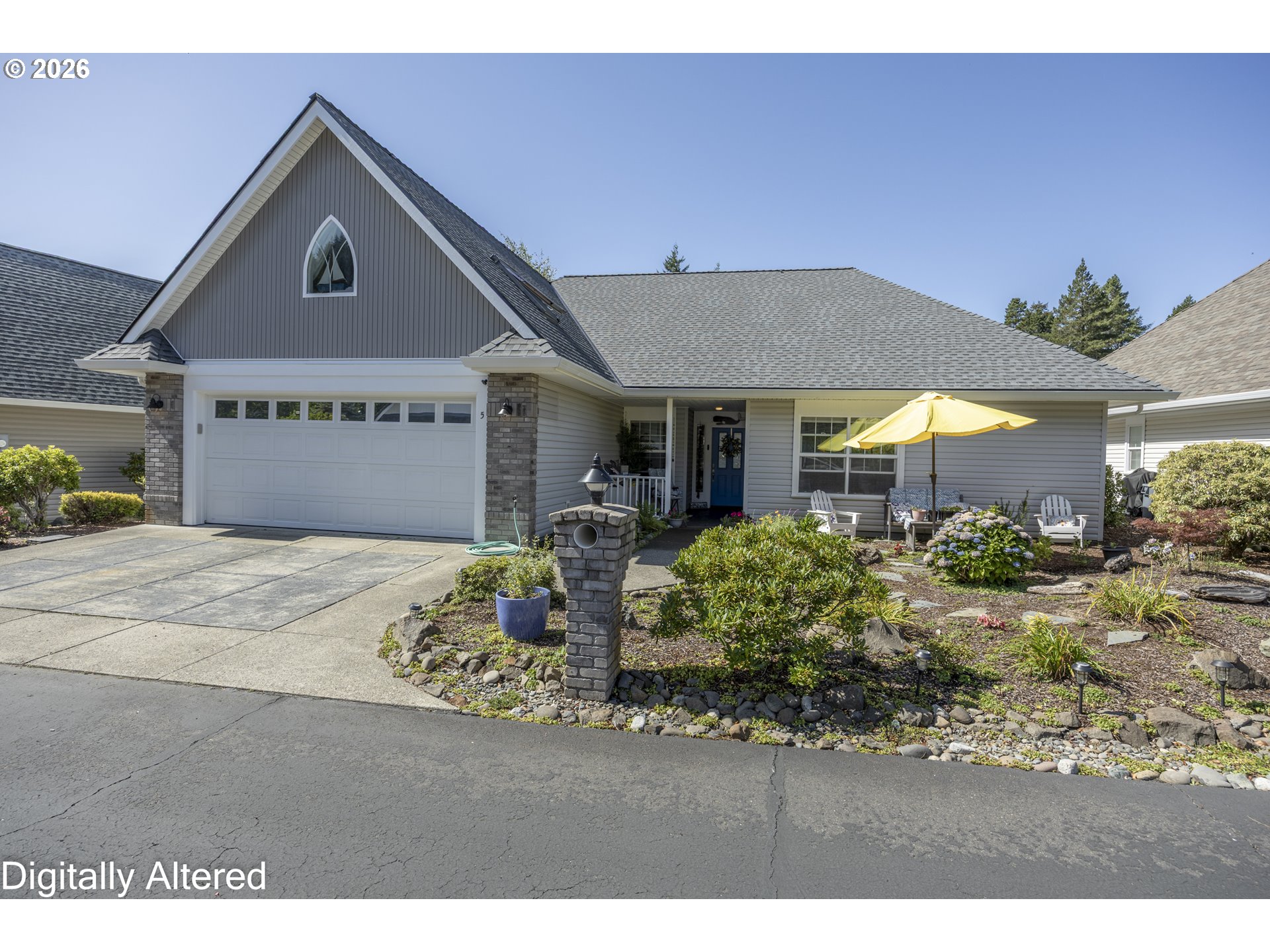 5 Waterford Downs Property Photo 2
