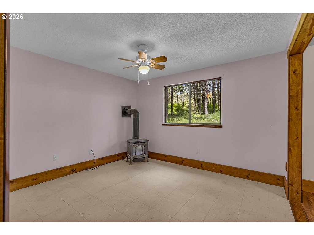 2182 Kueffler Rd Property Photo 13