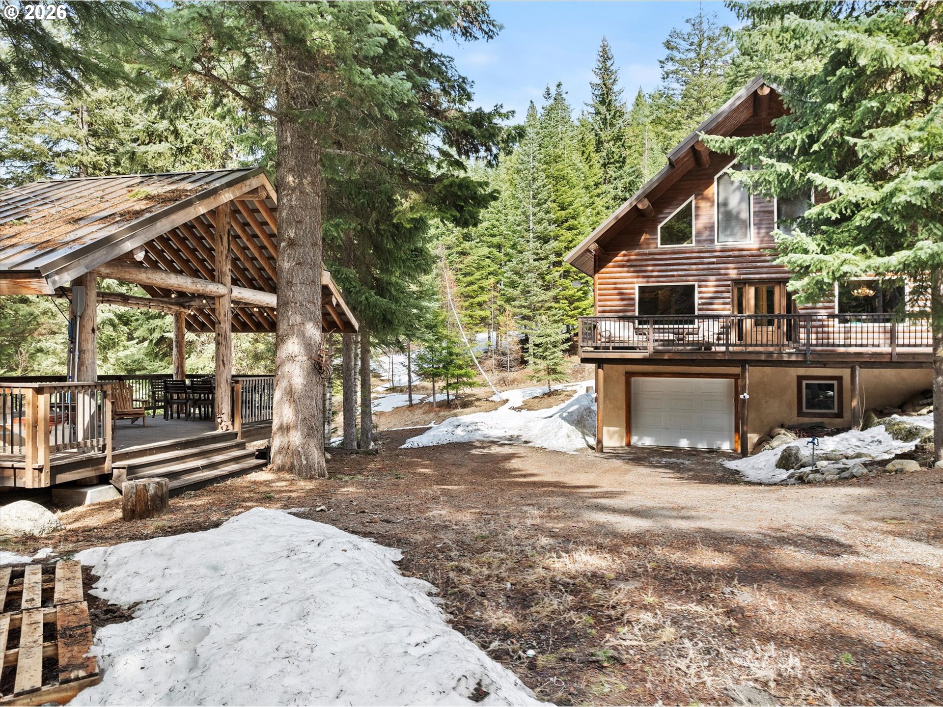 60989 Old Ski Run Rd Property Photo 2