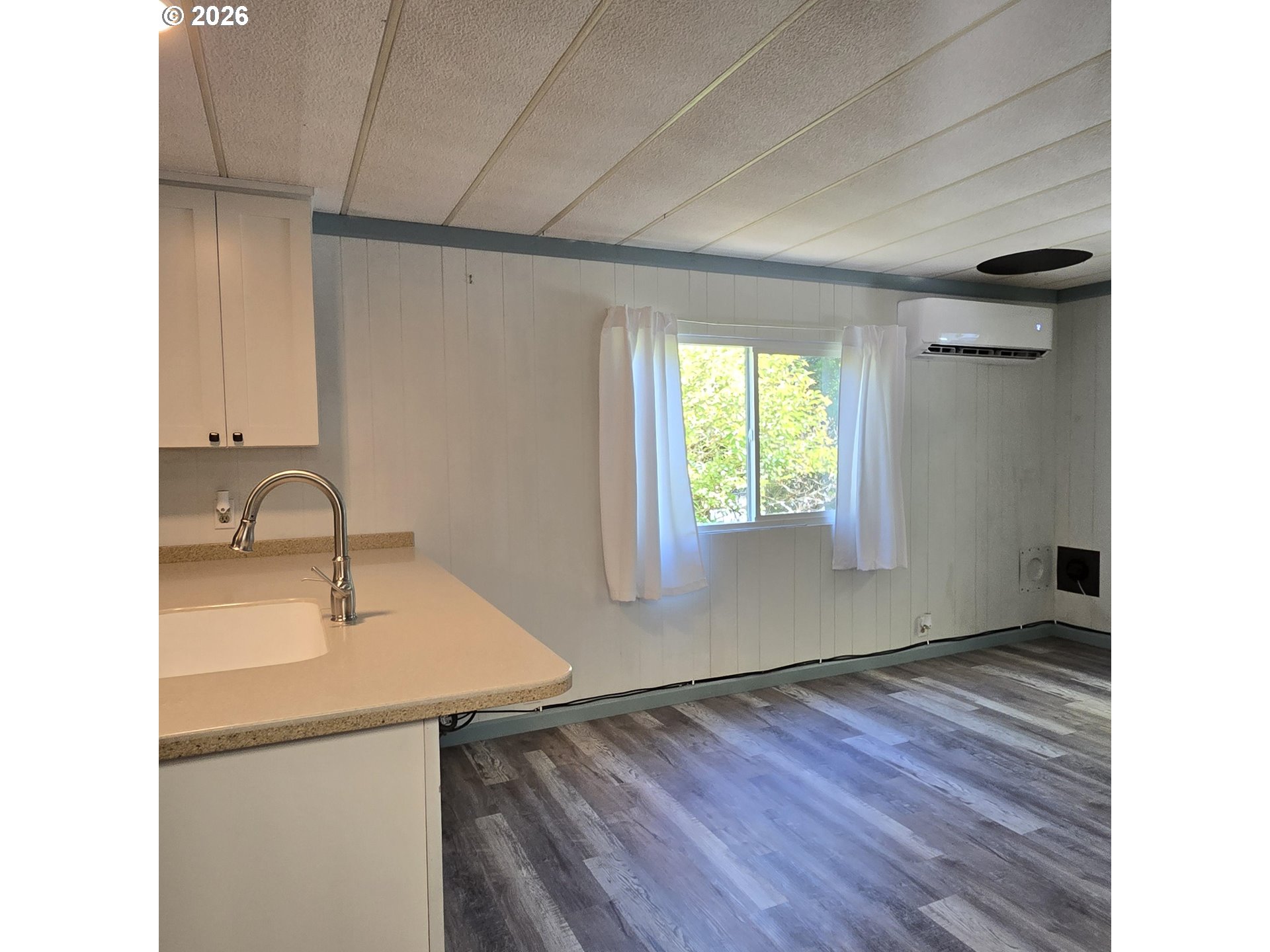 1600 Rhododendron Dr 143 Property Photo 6