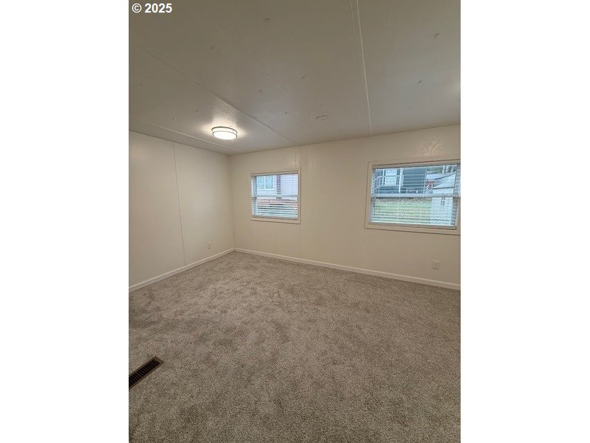 37600 Sunset St 26 Property Photo 15