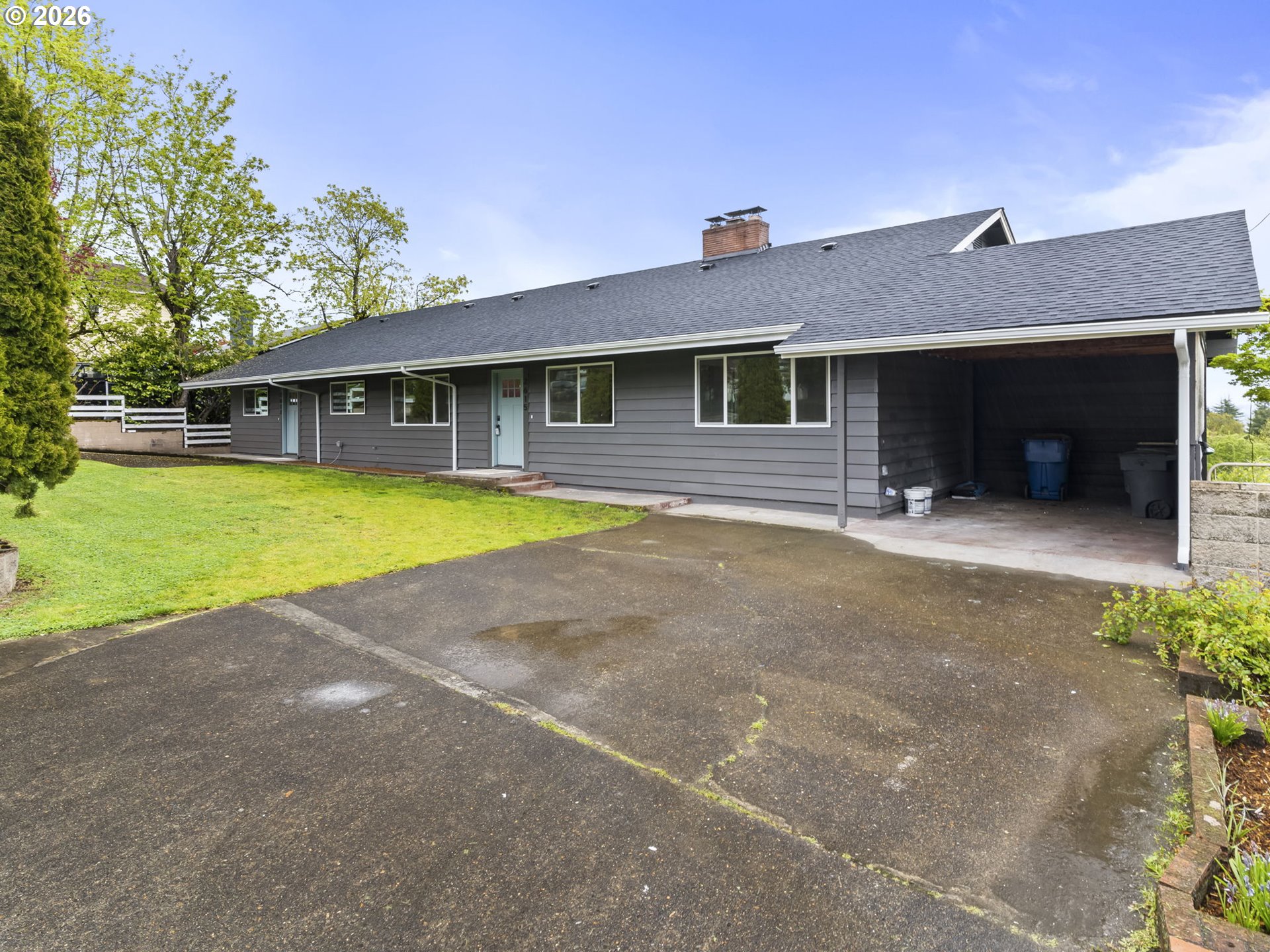 2617 E Mcloughlin Blvd Property Photo 1