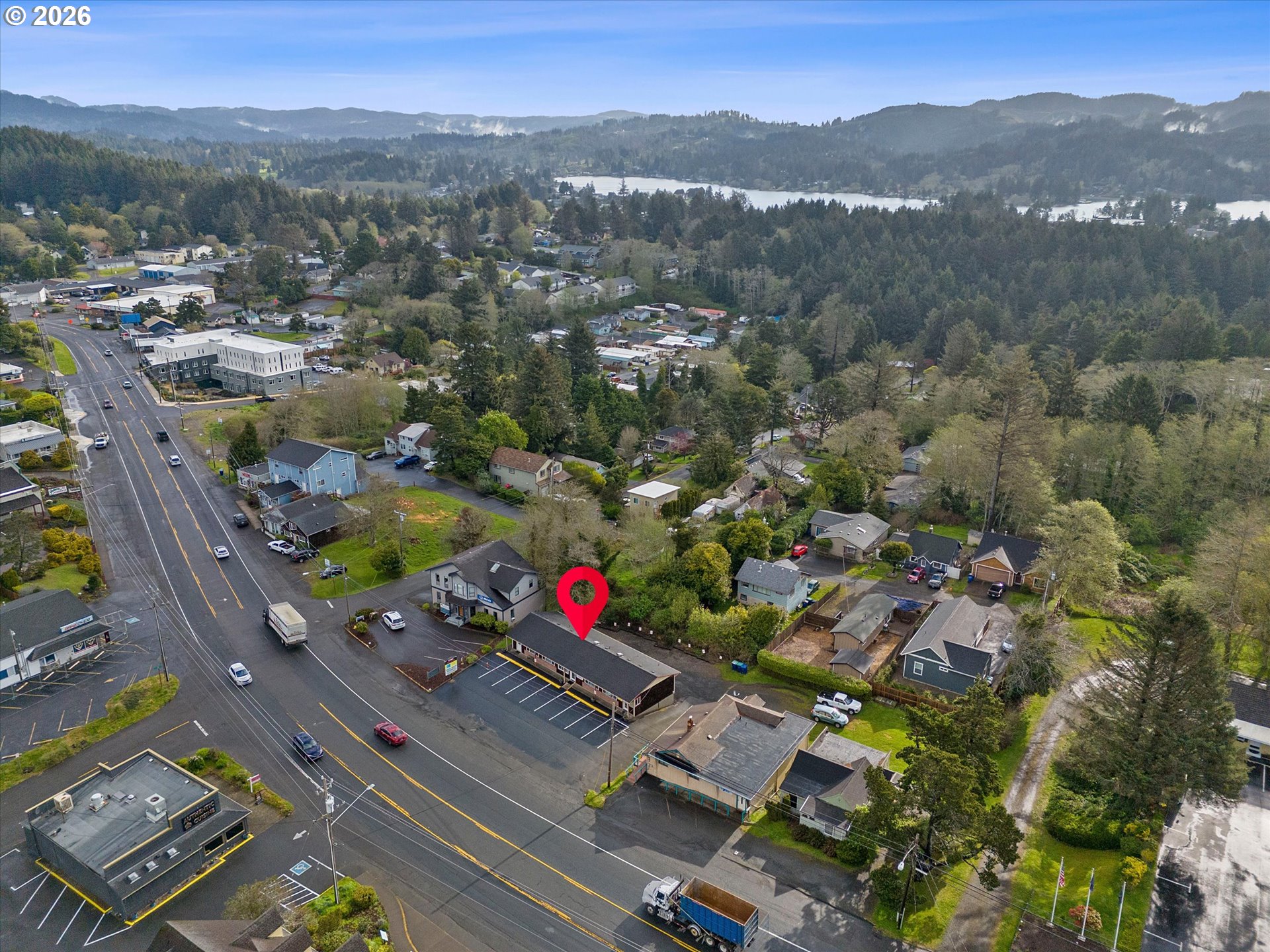 2728 Ne Highway 101 Property Photo 5