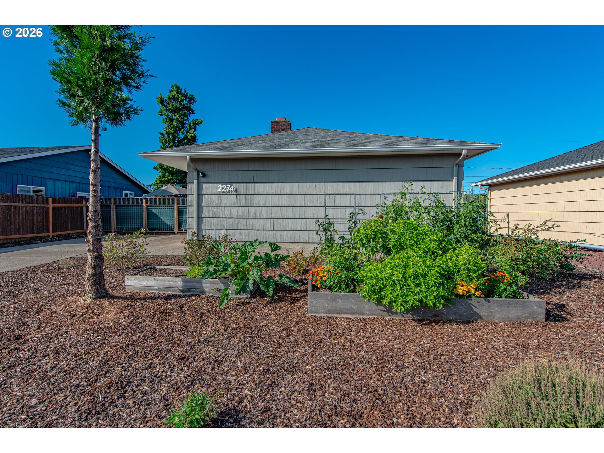 2274 Centennial Blvd Property Photo 3
