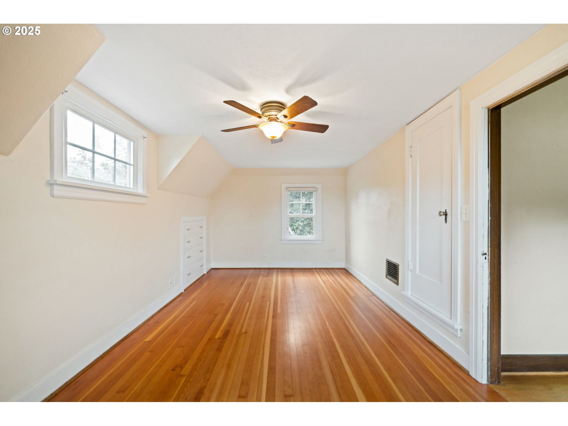 1230 Se Barnes Rd Property Photo 23
