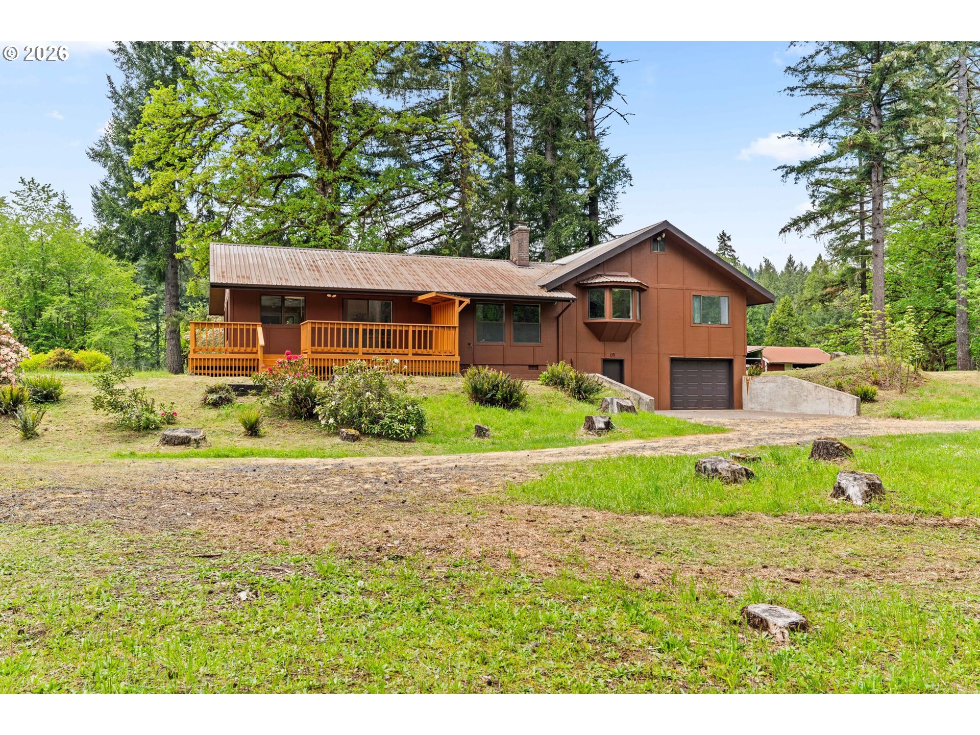 93933 Marcola Rd Property Photo 1